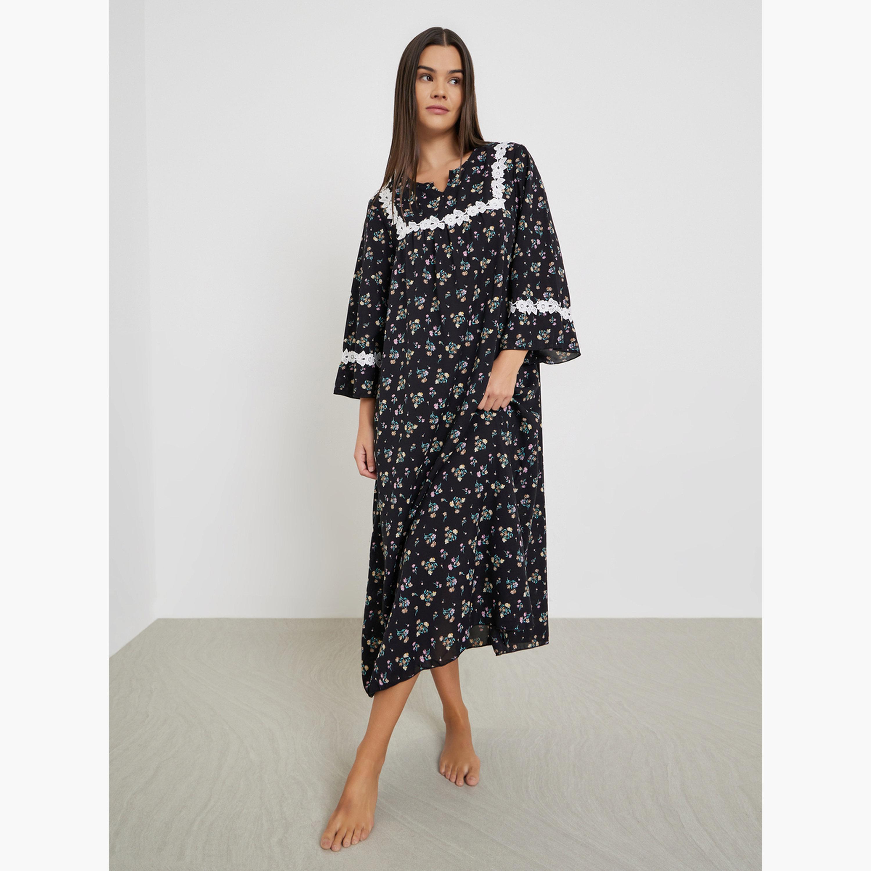ستايلي - فستان نوم بأكمام واسع وبطبعة زهور كاملة مع تفاصيل دانتيل-women-clothing-nightwear-nighties-image-1