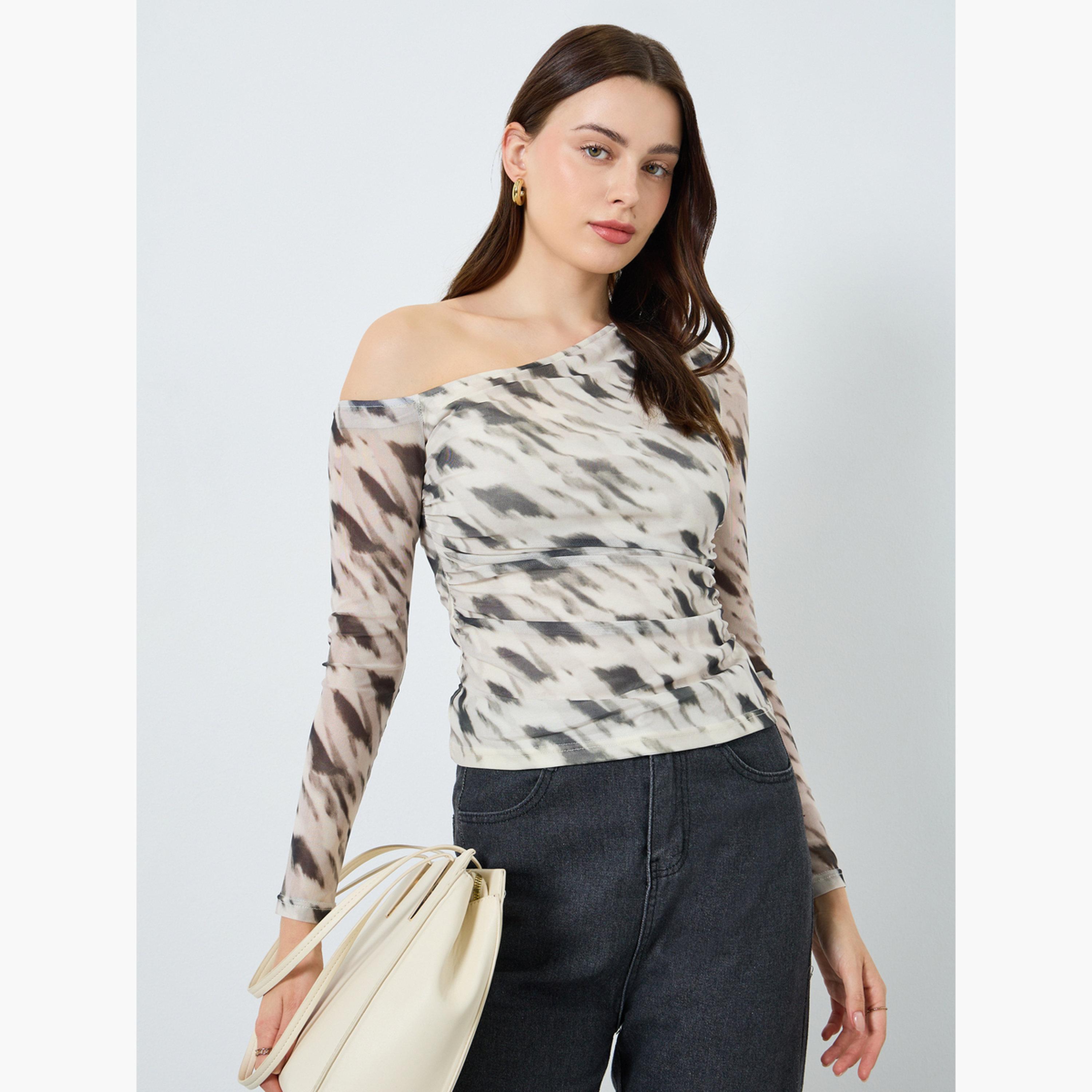بلوزة محبوكة ضيقة بطبعة حيوانات-women-clothing-shirtsandblouses-blouses-image-1