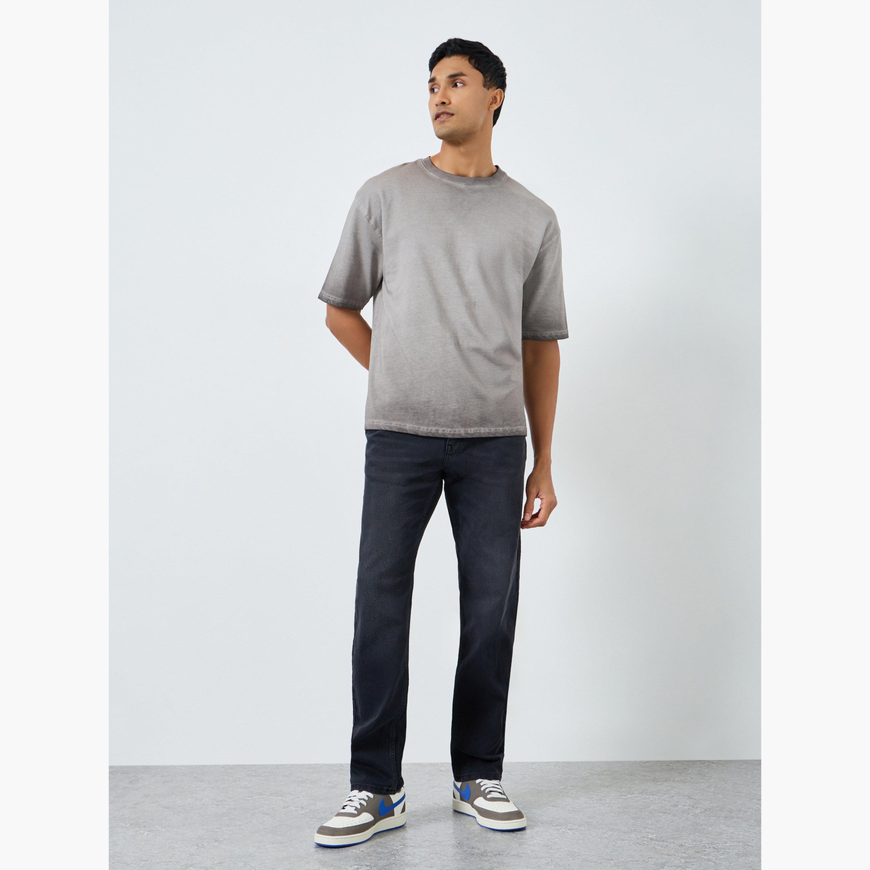 Styli Men Monochrome Washed Relaxed Fit Jeans-men-clothing-bottoms-jeans-image-2