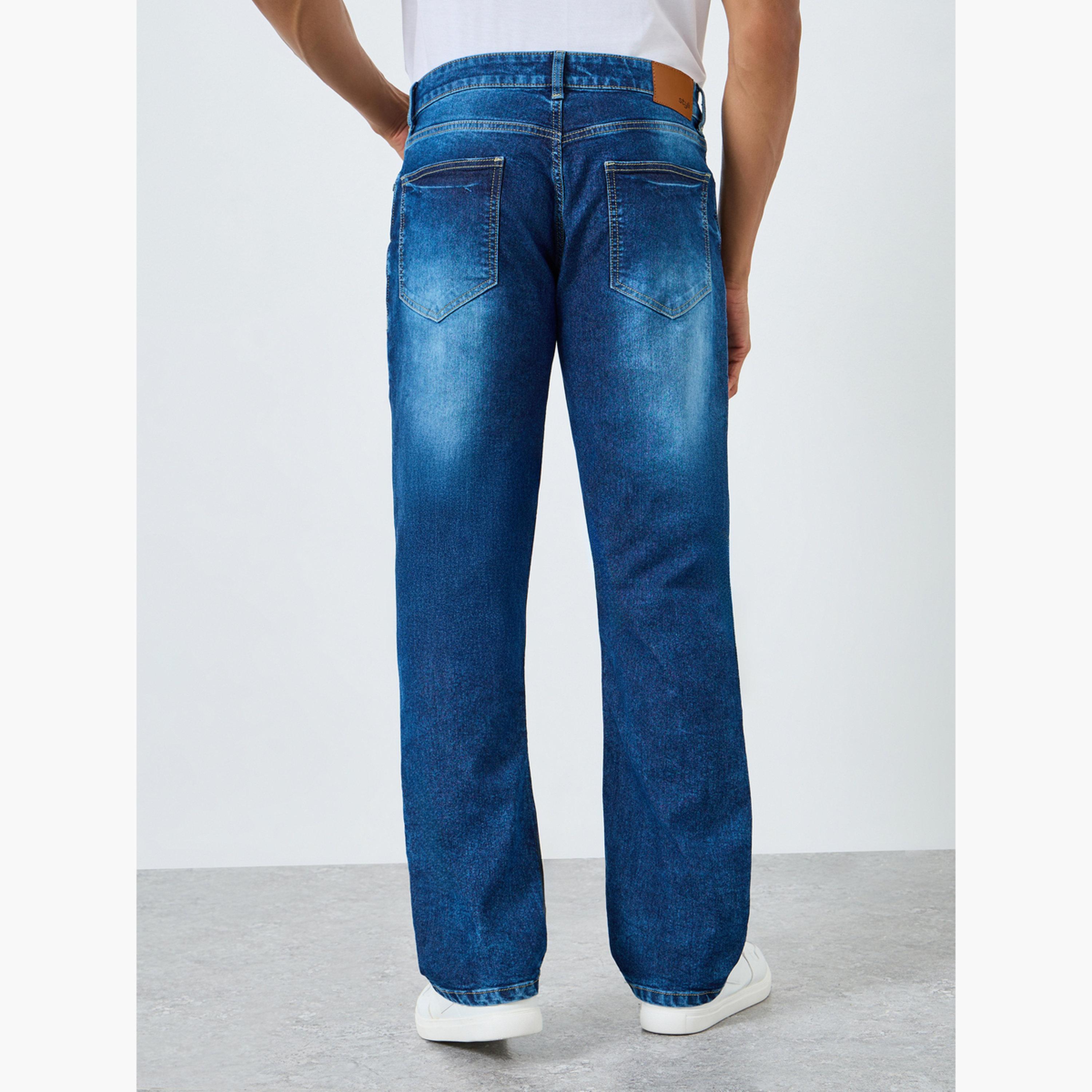 جينز بقصة مريحة-men-clothing-bottoms-jeans-image-4