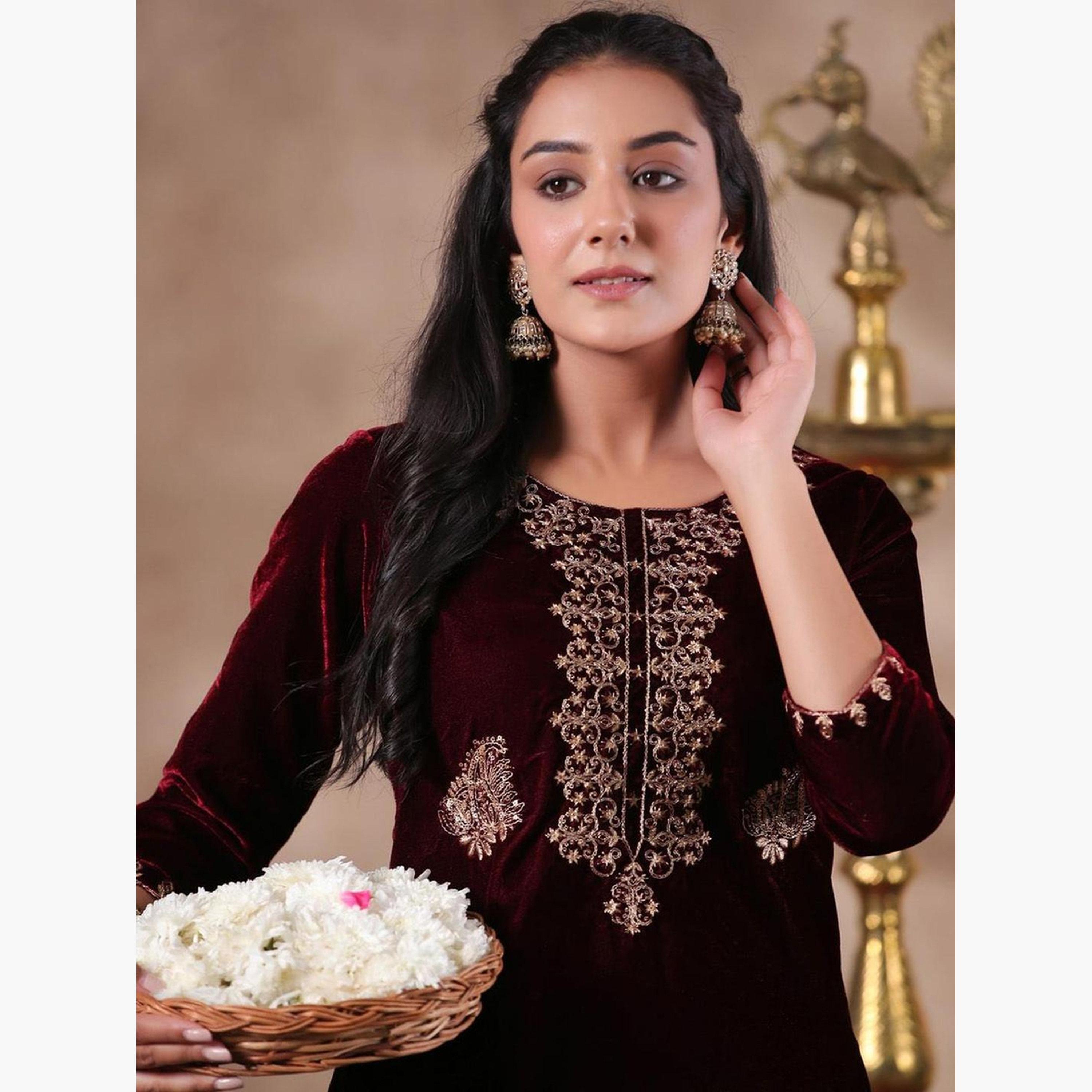 إيشين - طقم كورتا وبنطال مخملي كستنائي-women-clothing-ethnicwear-kurtasets-image-2