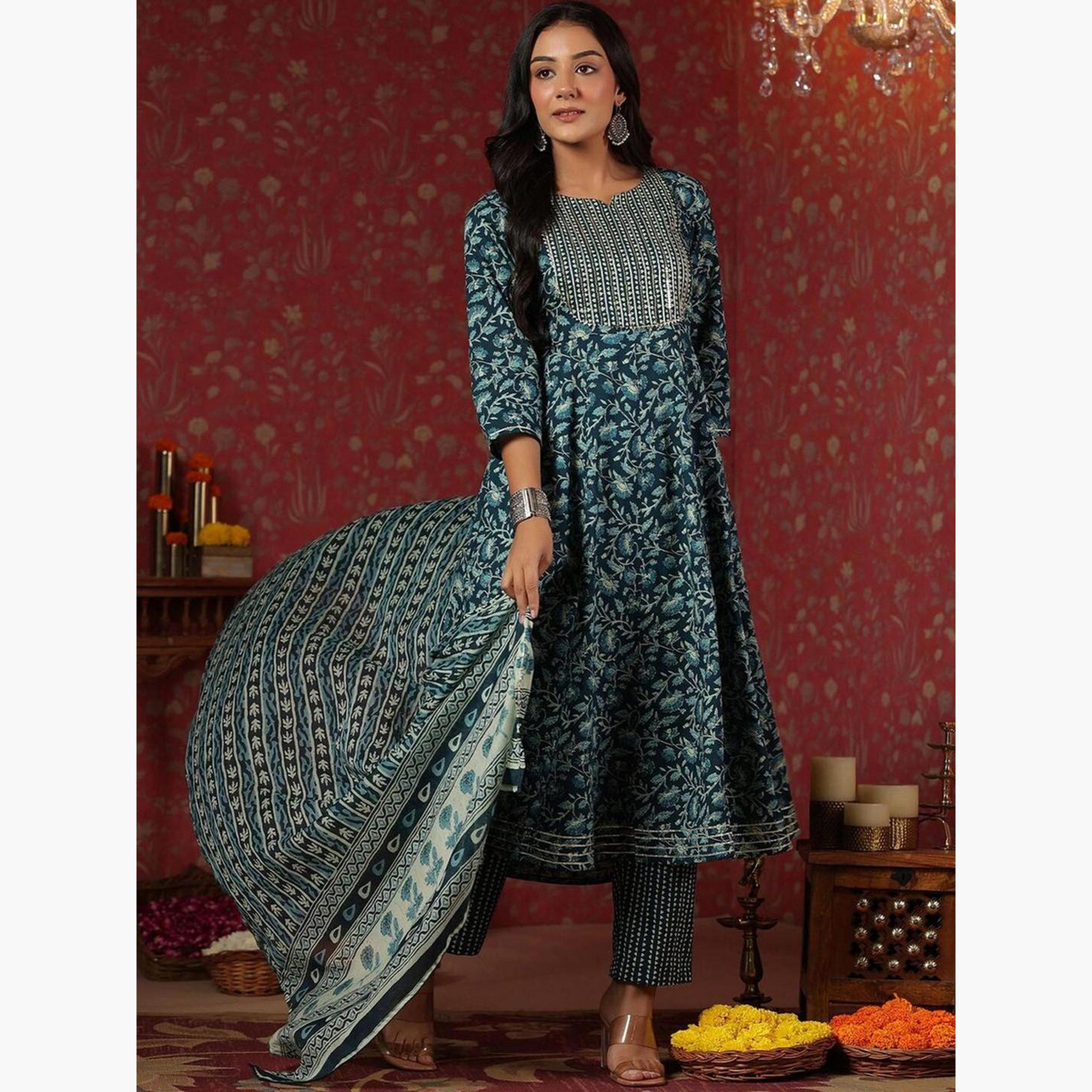 Ishin X Styli Blue Floral Kurta with Pants and Dupatta Set-women-clothing-ethnicwear-kurtasets-image-3