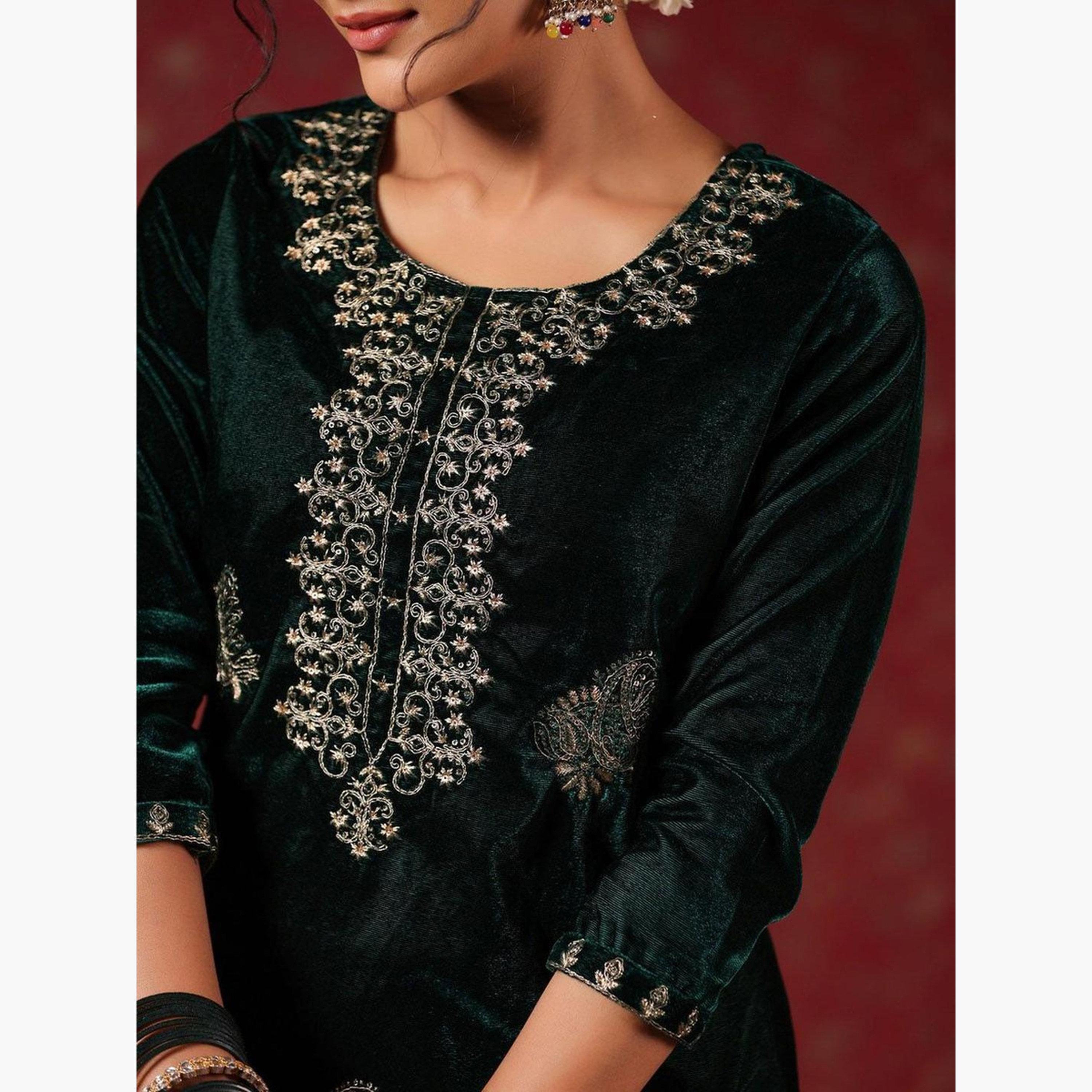 Ishin X Styli Emerald Green Velvet Kurta and Pants Set-women-clothing-ethnicwear-kurtasets-image-2