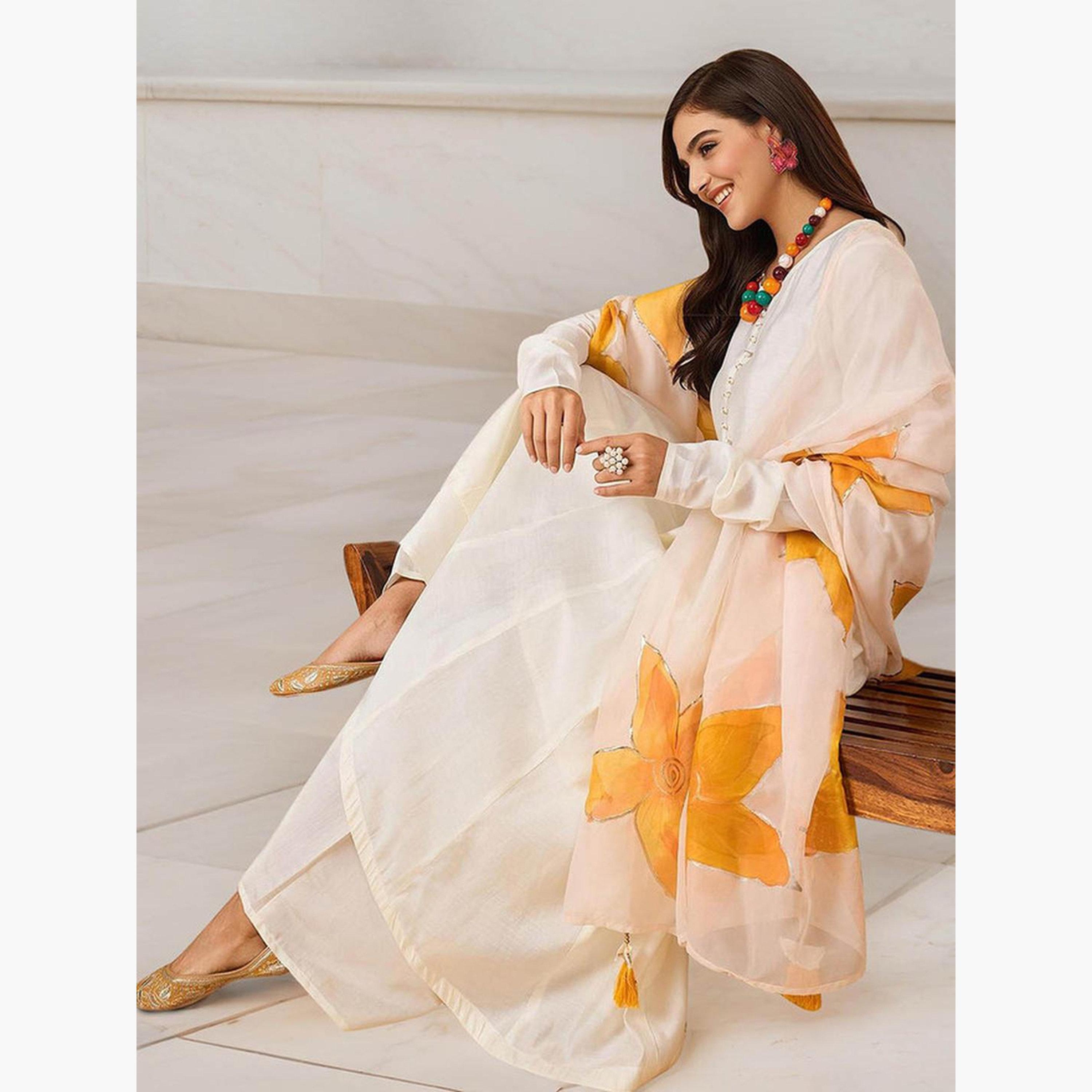 إيشين - طقم كورتا من مزيج الحرير لون أبيض العاجي مع بنطال ووشاح-women-clothing-ethnicwear-kurtasets-image-2