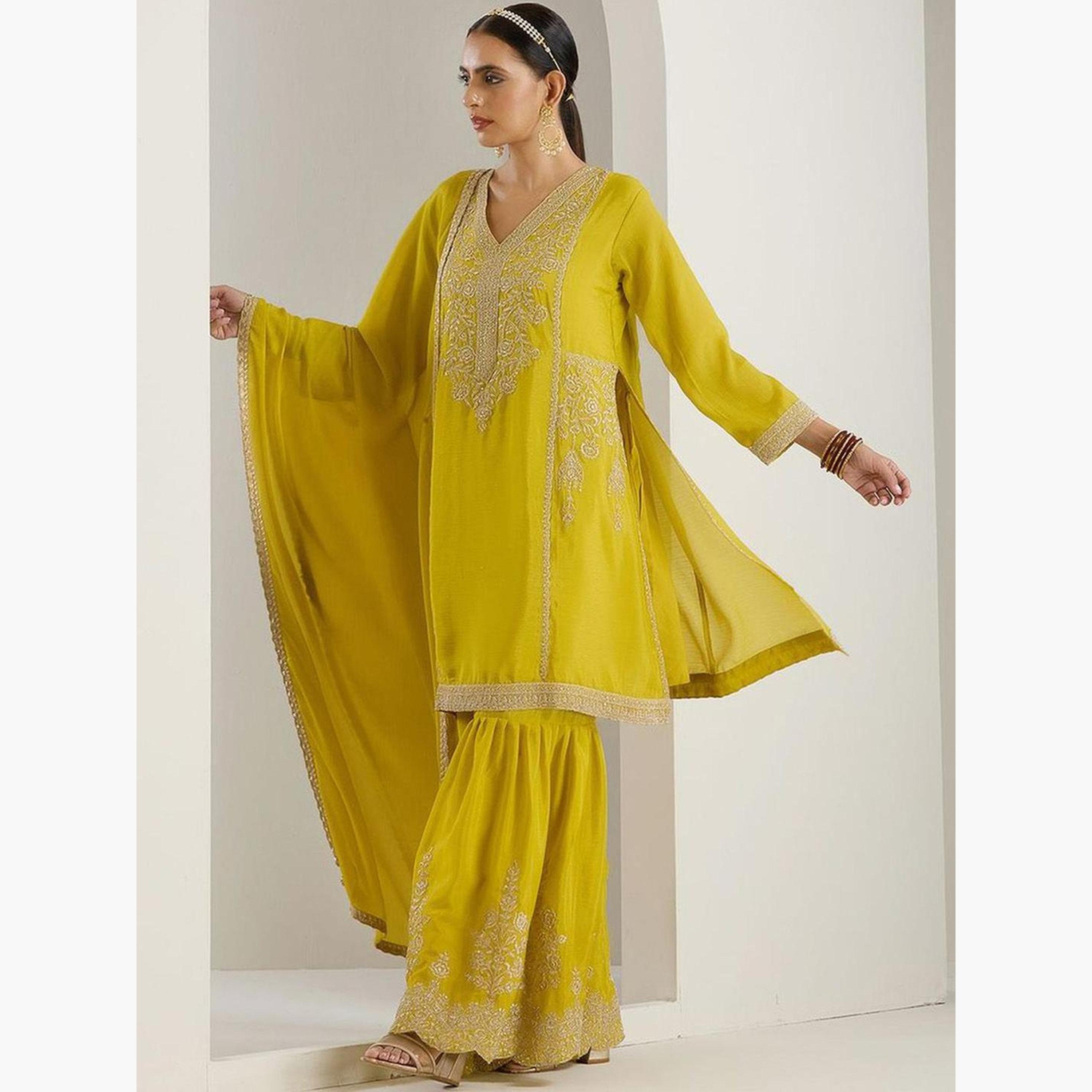 Ishin X Styli Mustard Embroidered Kurta with Pant and Dupatta Set-women-clothing-ethnicwear-kurtasets-image-4