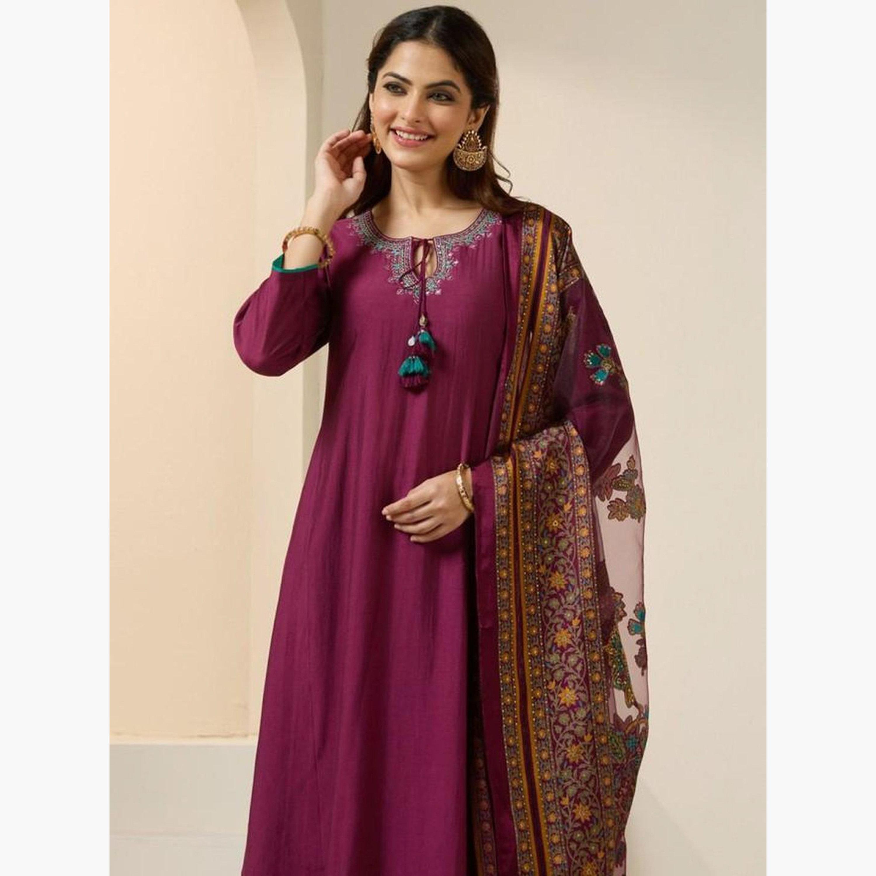 ايشين - كورتا (قميص طويل) من الحرير الروماني الأرجواني مع بنطال ووشاح دوباتا-women-clothing-ethnicwear-kurtasets-image-2