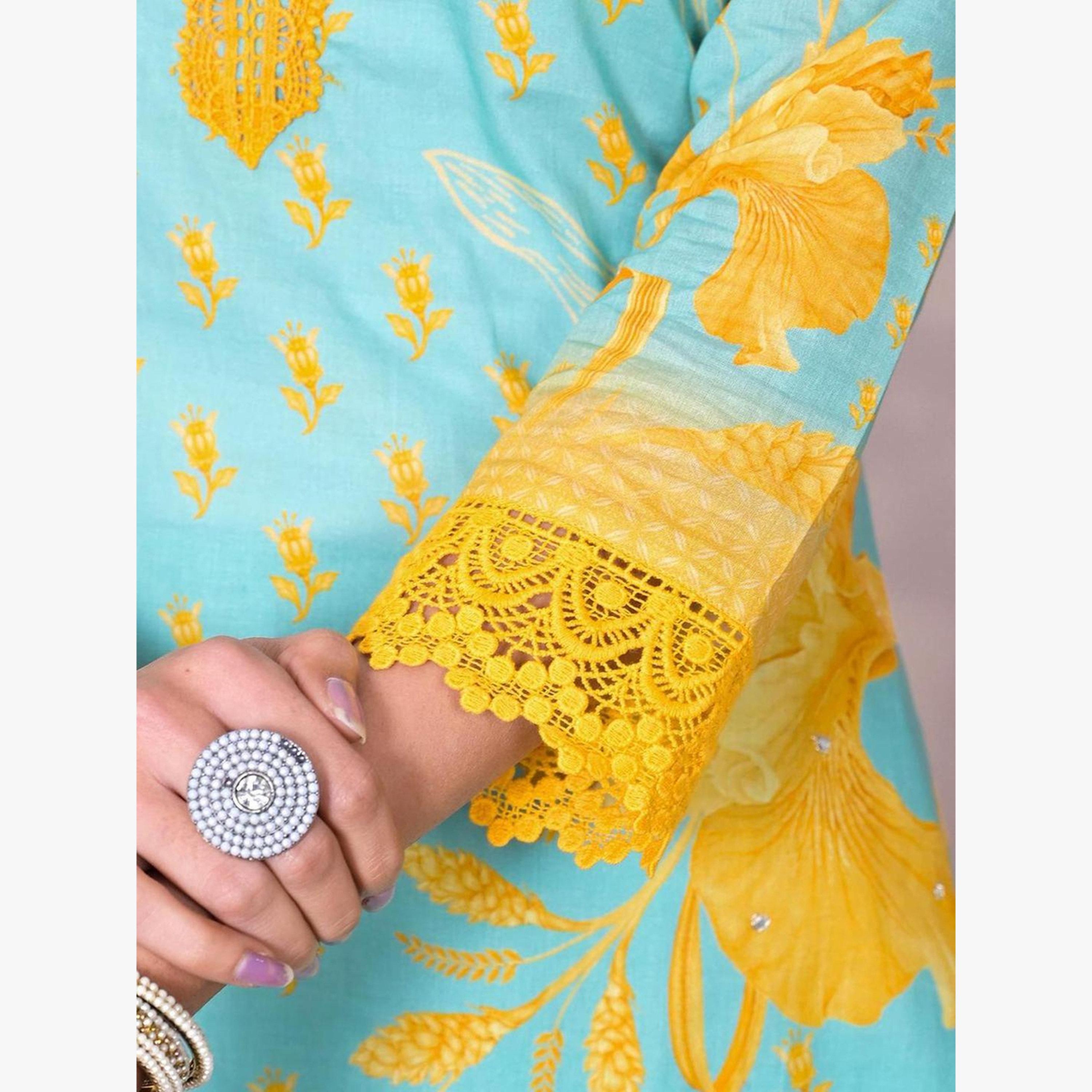 Ishin Women Cotton Lace Hem Kurta with Pants and Dupatta Set-women-clothing-ethnicwear-kurtasets-image-3