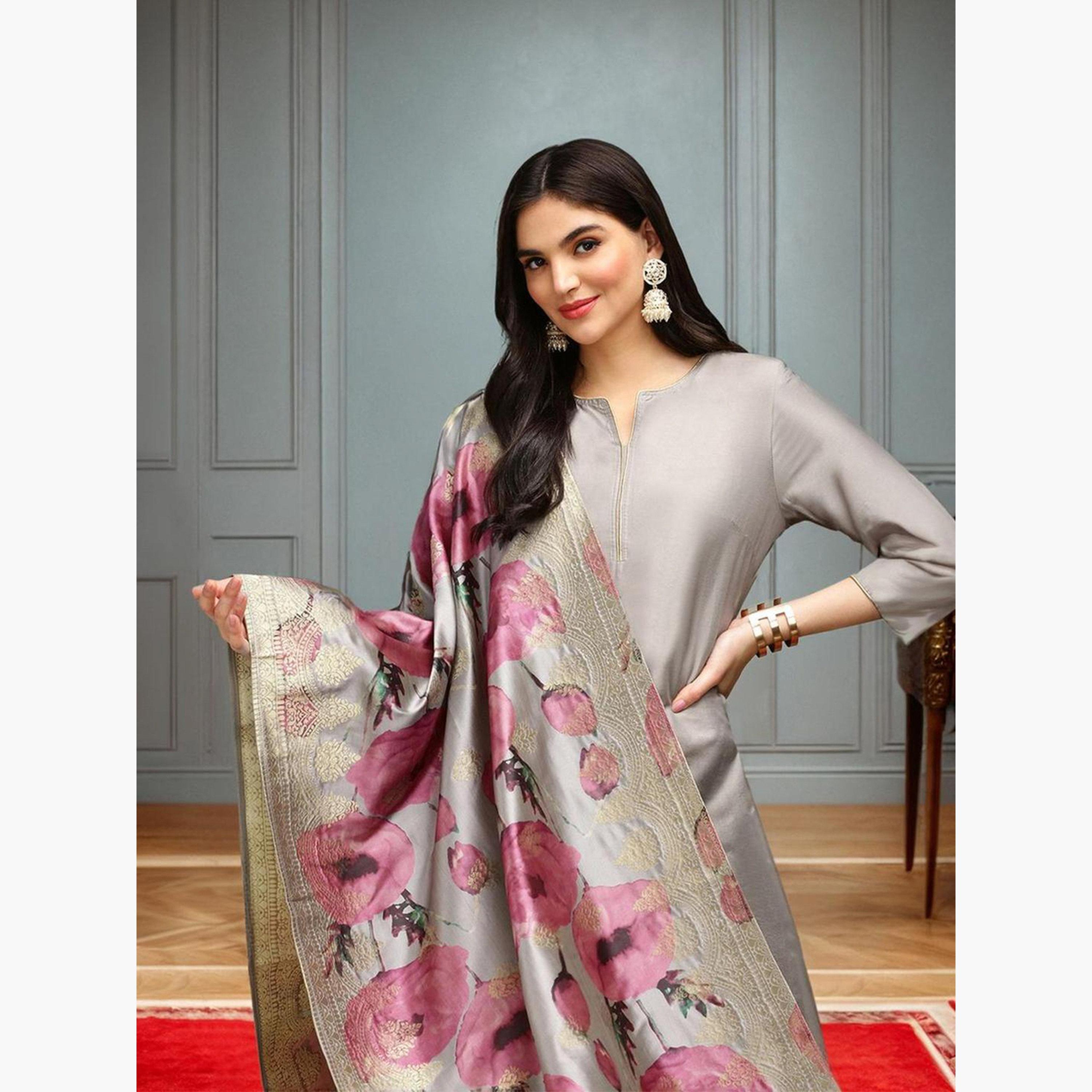 Ishin Grey Straight Kurta with Pants and Dupatta Set-women-clothing-ethnicwear-kurtasets-image-2