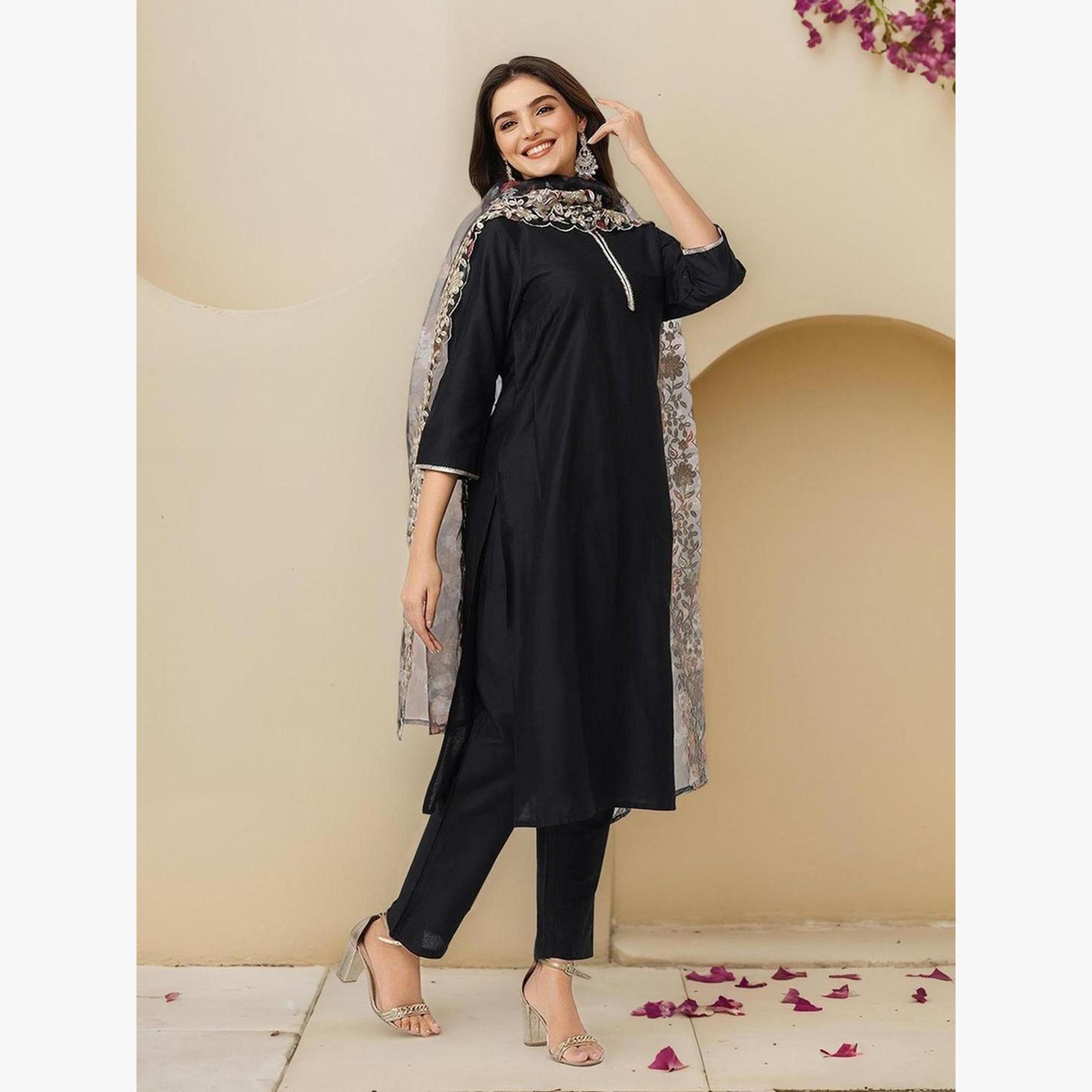 Ishin Women Black Straight Kurta with Pants and Dupatta Set-women-clothing-ethnicwear-kurtasets-image-3