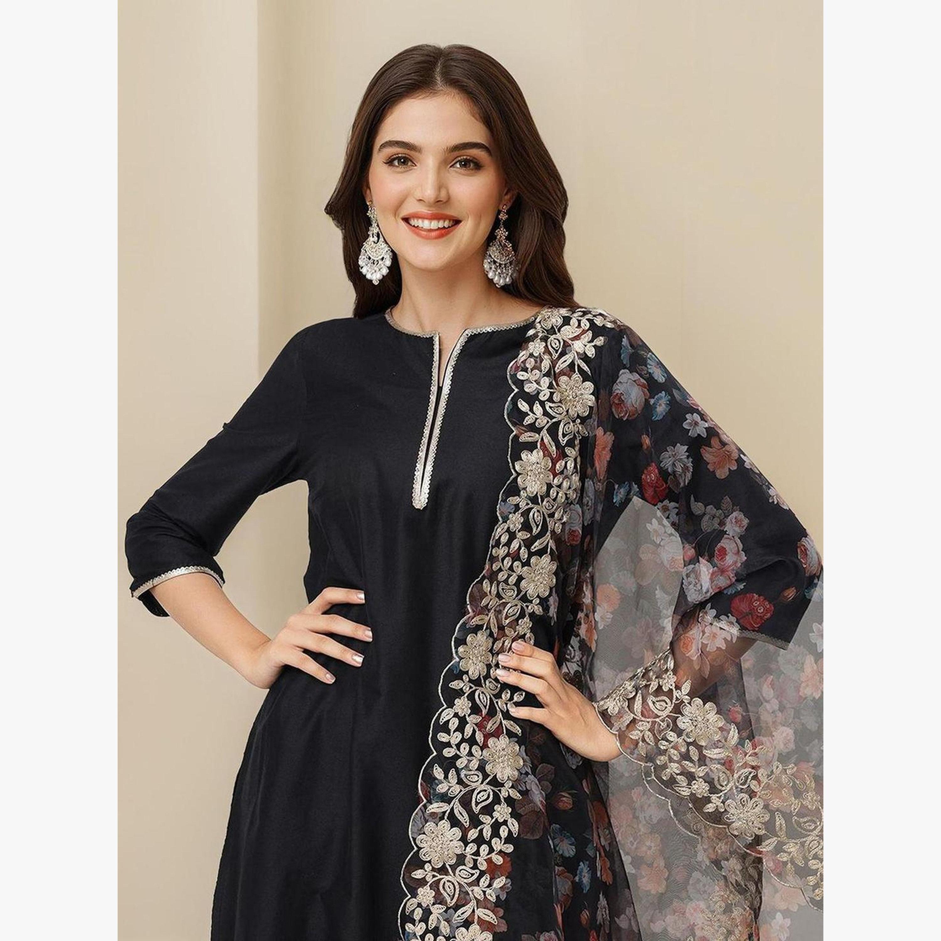 Ishin Women Black Straight Kurta with Pants and Dupatta Set-women-clothing-ethnicwear-kurtasets-image-4