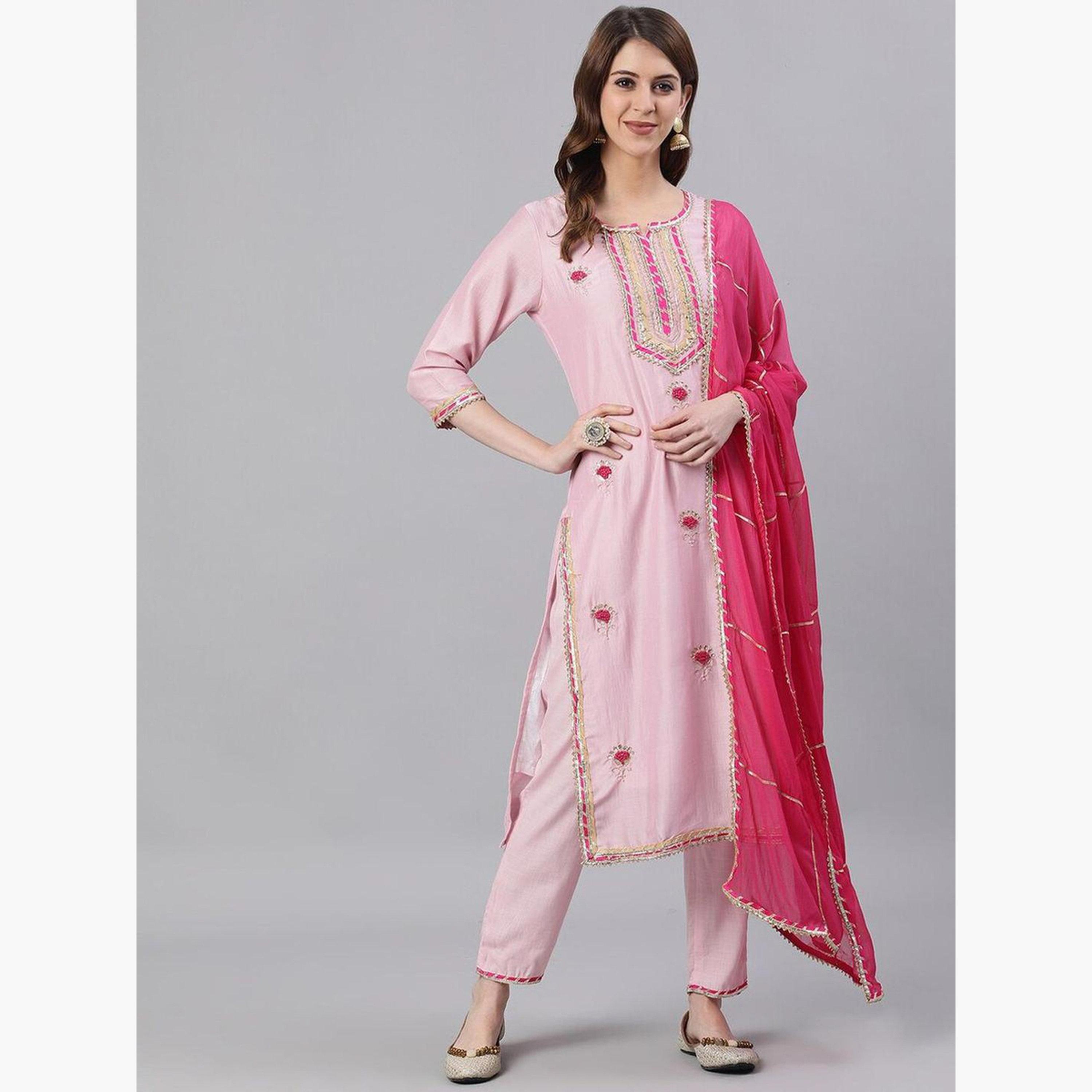 ايشين - كورتا (قميص طويل) مطرز باللون الوردي مع بنطال و وشاح دوباتا-women-clothing-ethnicwear-kurtasets-image-1