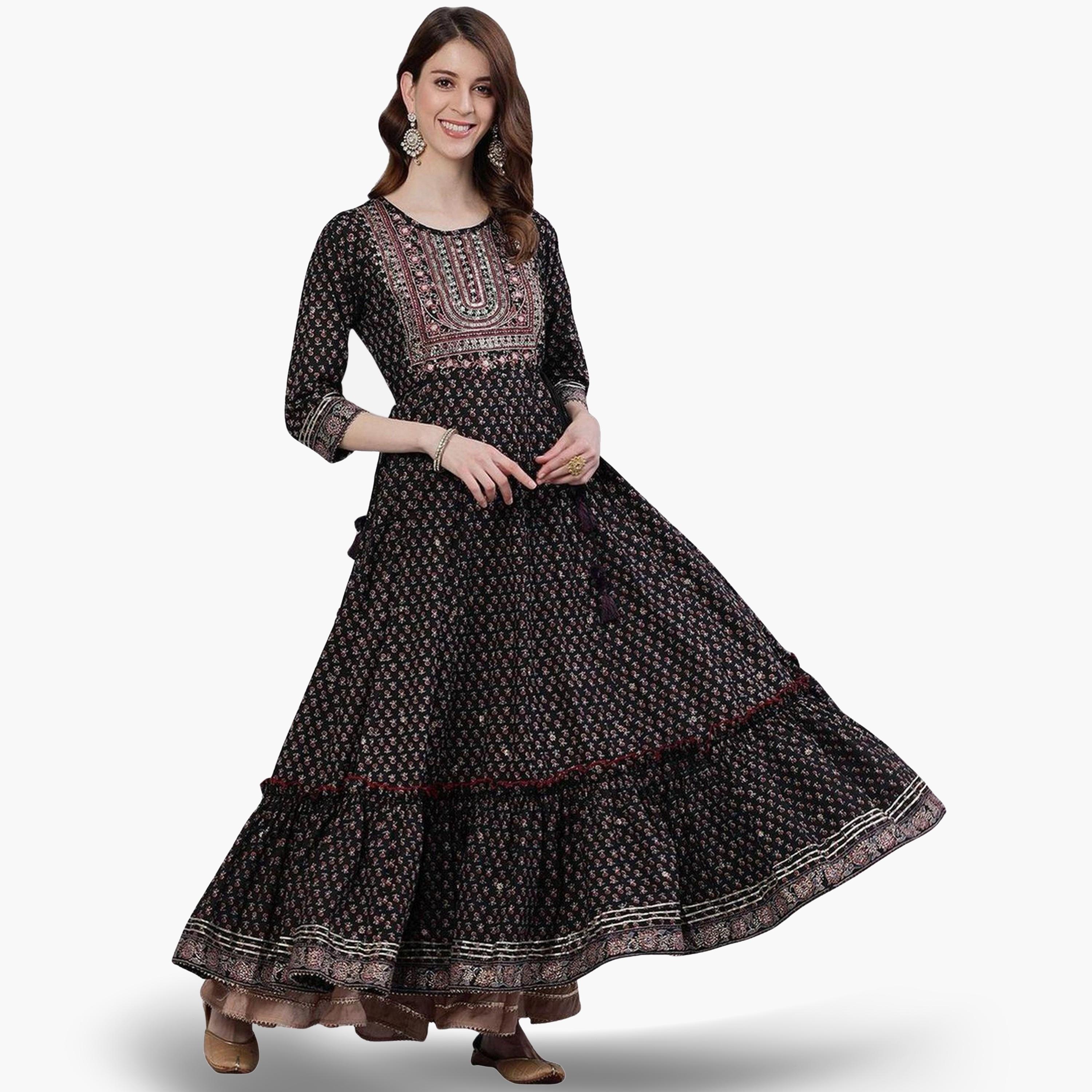 ايشين - قميص أناركالي لون أسود مطرز للنساء-women-clothing-ethnicwear-kurtas-image-1