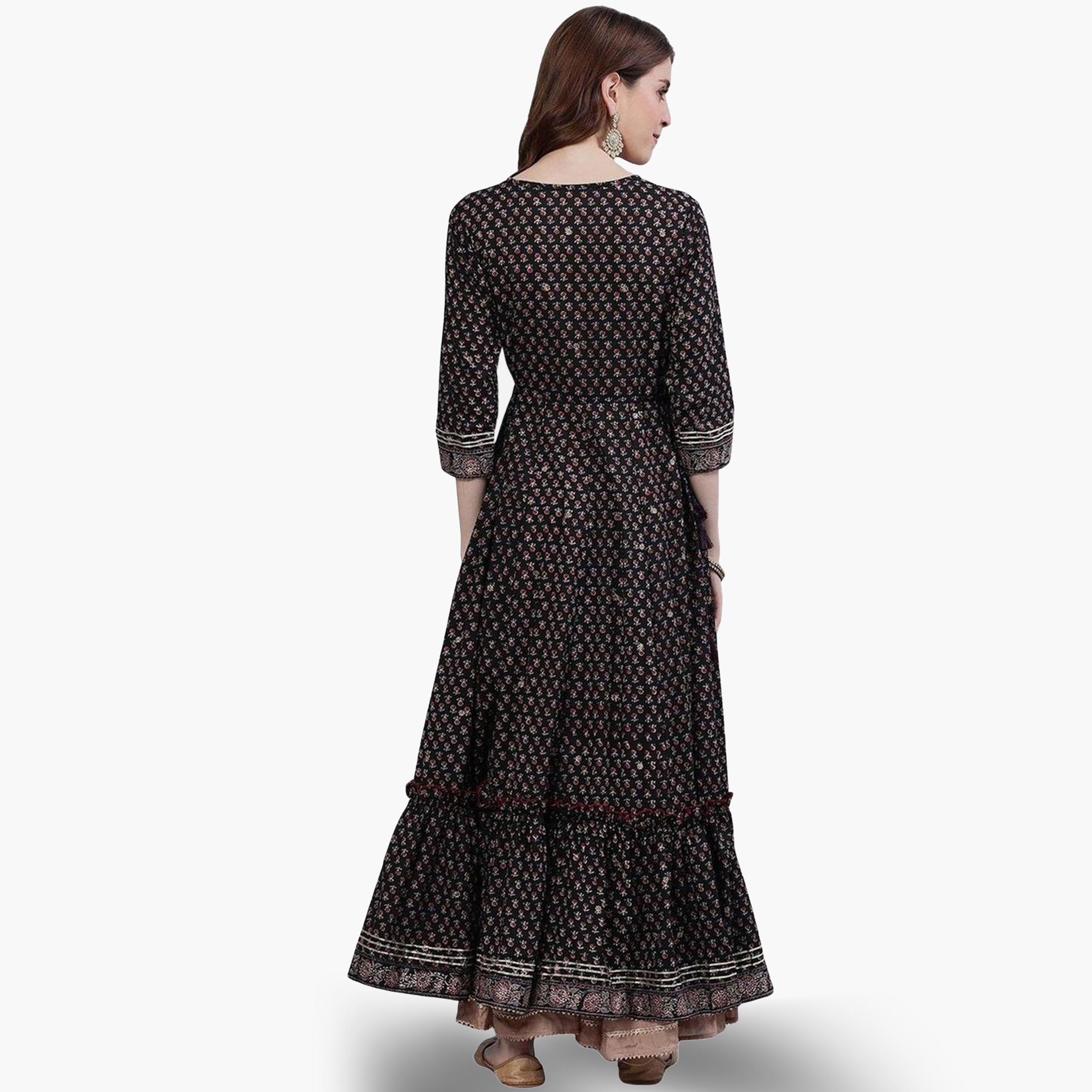 ايشين - قميص أناركالي لون أسود مطرز للنساء-women-clothing-ethnicwear-kurtas-image-3