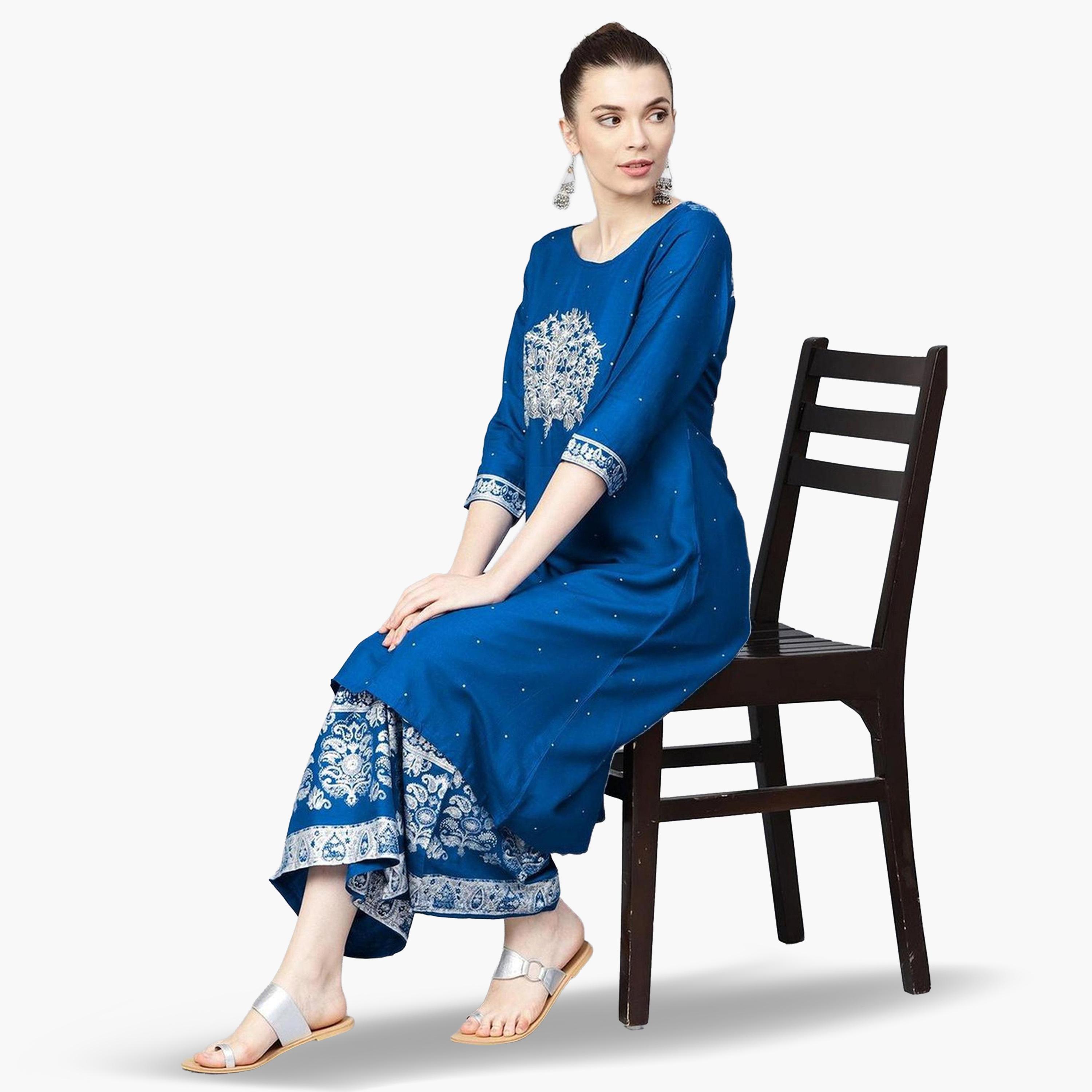 ايشين - قميص طويل كورتا لون أزرق مطرز للنساء مع بنطال بالازو-women-clothing-ethnicwear-kurtasets-image-3