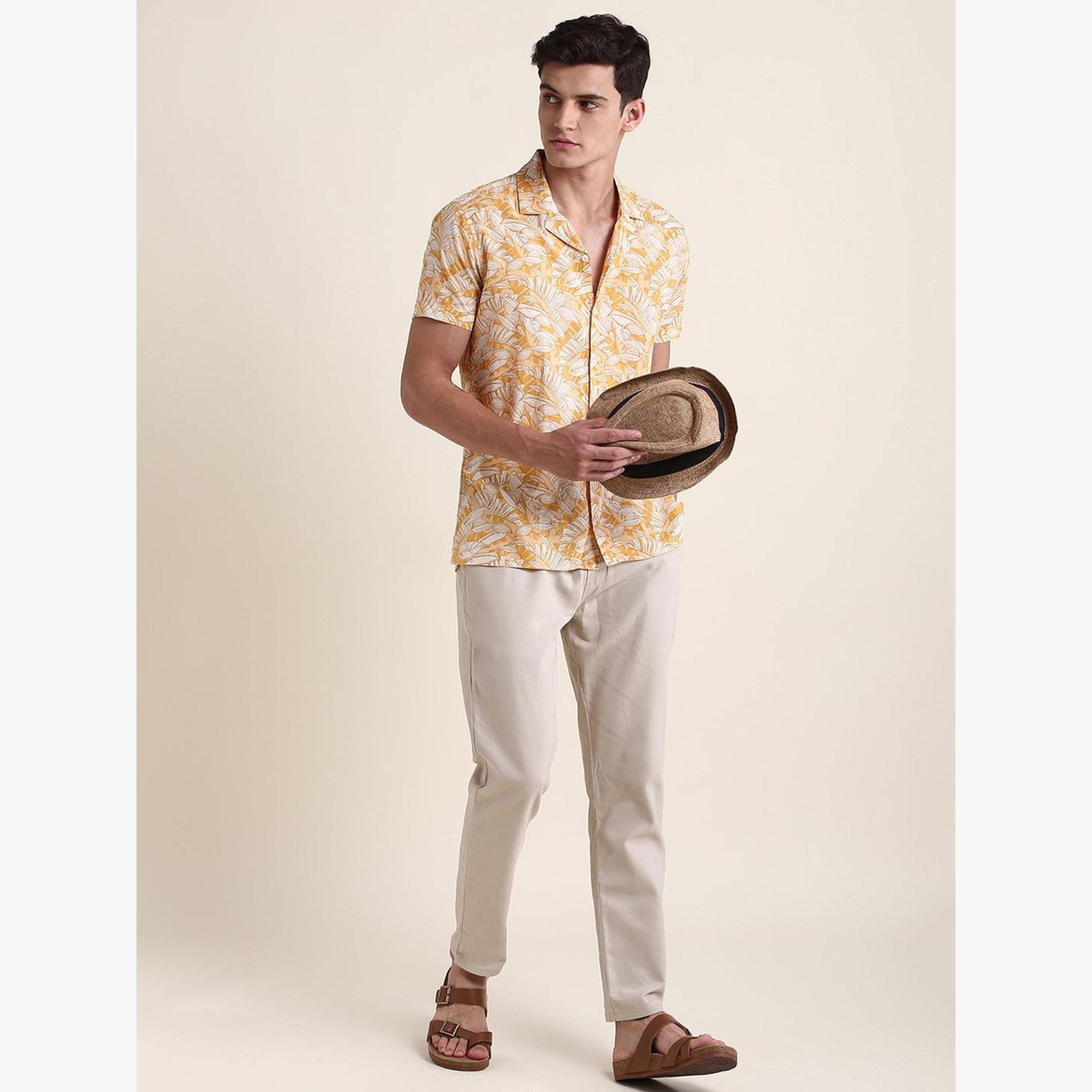 قميص قطن بياقة كوبان وطبعة زهور-men-clothing-shirts-image-4