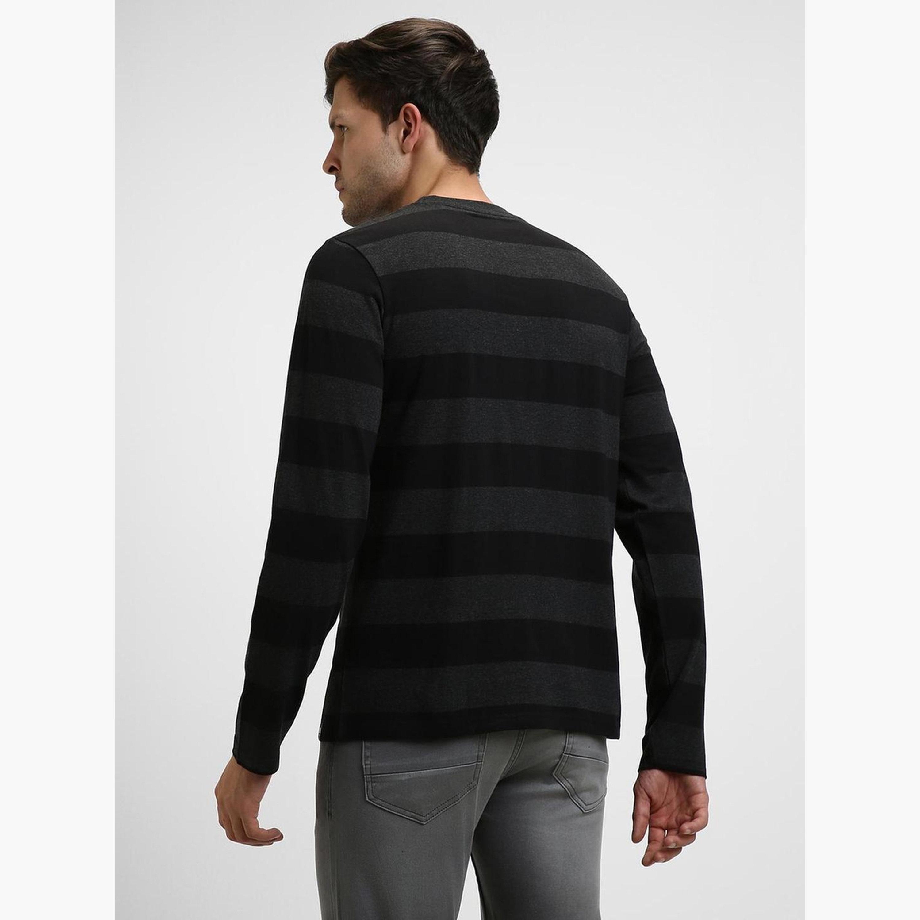 دينيس لينغو - تي شيرت قطن رجالي مخطط برقبة دائرية-men-clothing-tshirtsandpolos-tshirts-image-4