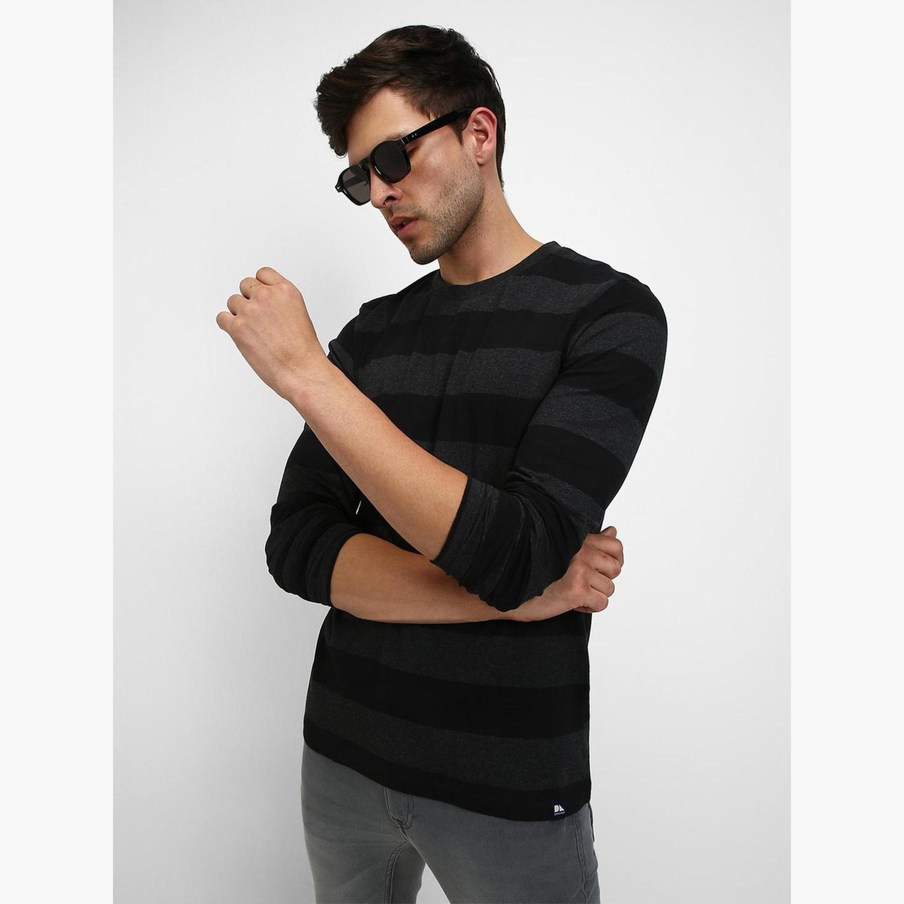 دينيس لينغو - تي شيرت قطن رجالي مخطط برقبة دائرية-men-clothing-tshirtsandpolos-tshirts-image-5
