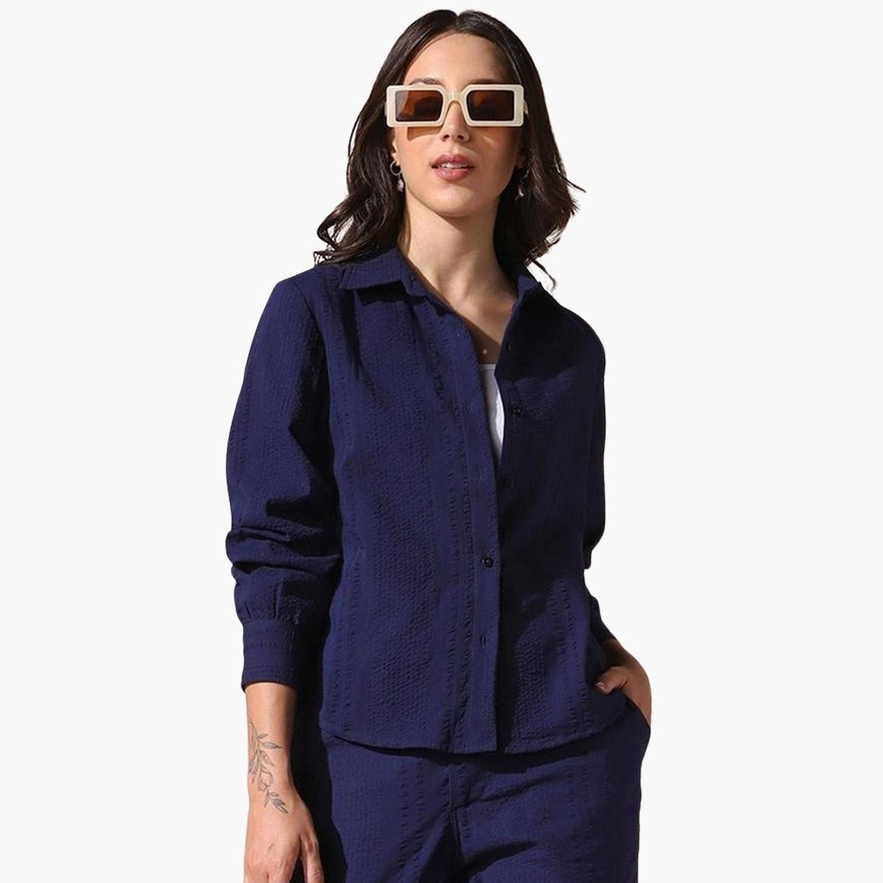 دينيس لينغو - قميص أزرق داكن بقصّة عادية للنساء-women-clothing-shirtsandblouses-shirts-image-1