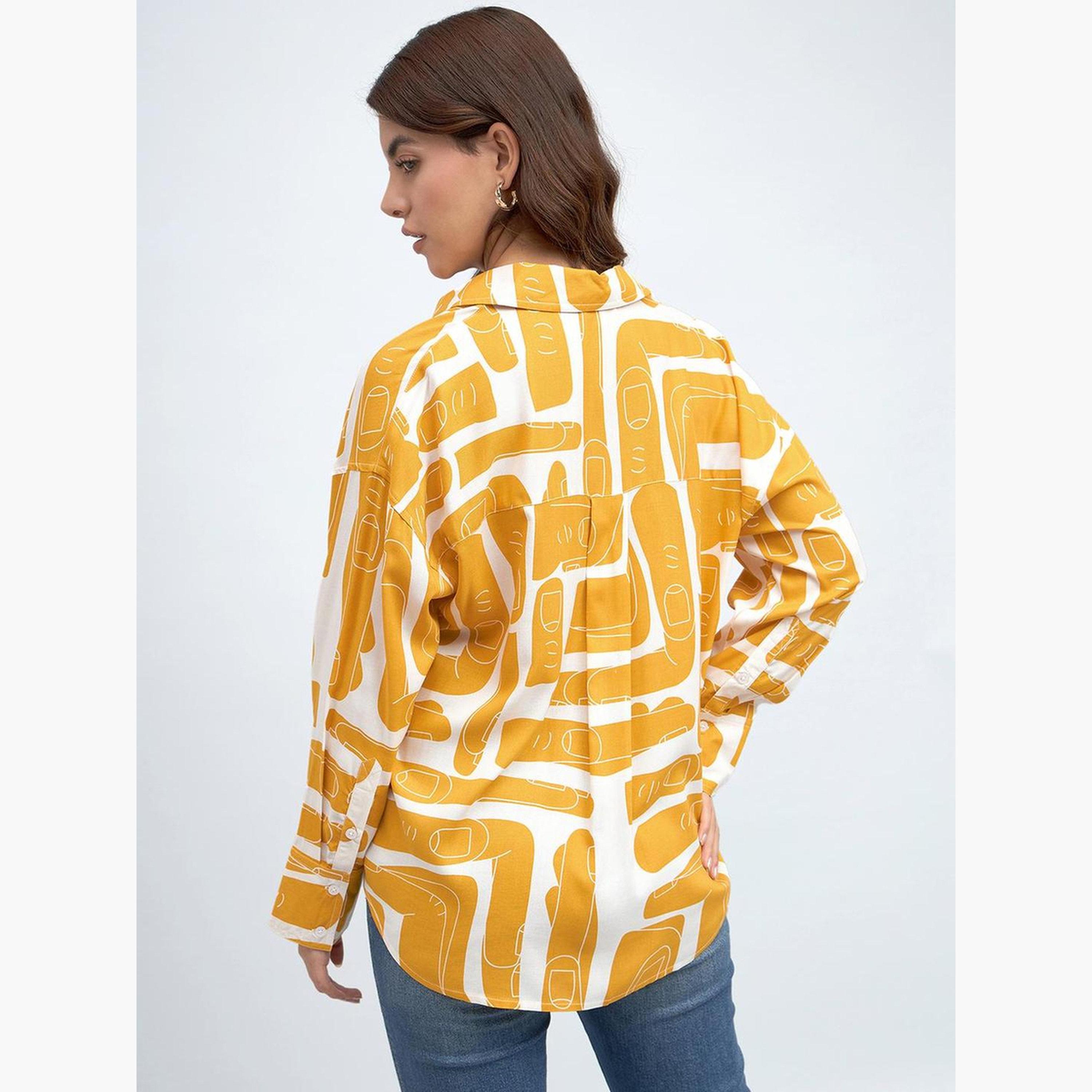 دينيس لينغو - قميص مريح بطباعة تجريدية لون الخردل للنساء-women-clothing-shirtsandblouses-shirts-image-4