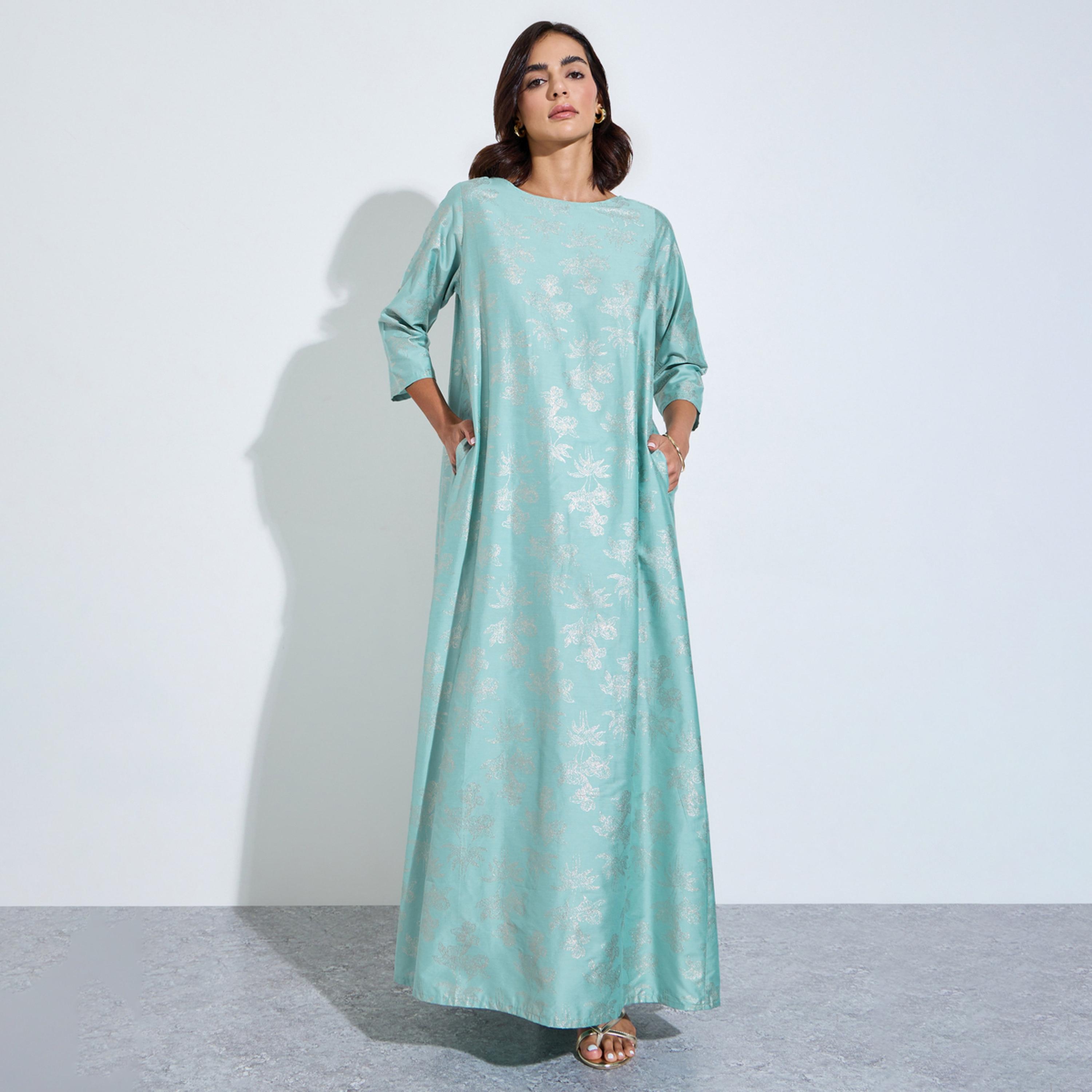 Amirah X Styli Green Maxi Jalabiya with Metallic Floral Print-women-arabicclothing-dresses-image-1