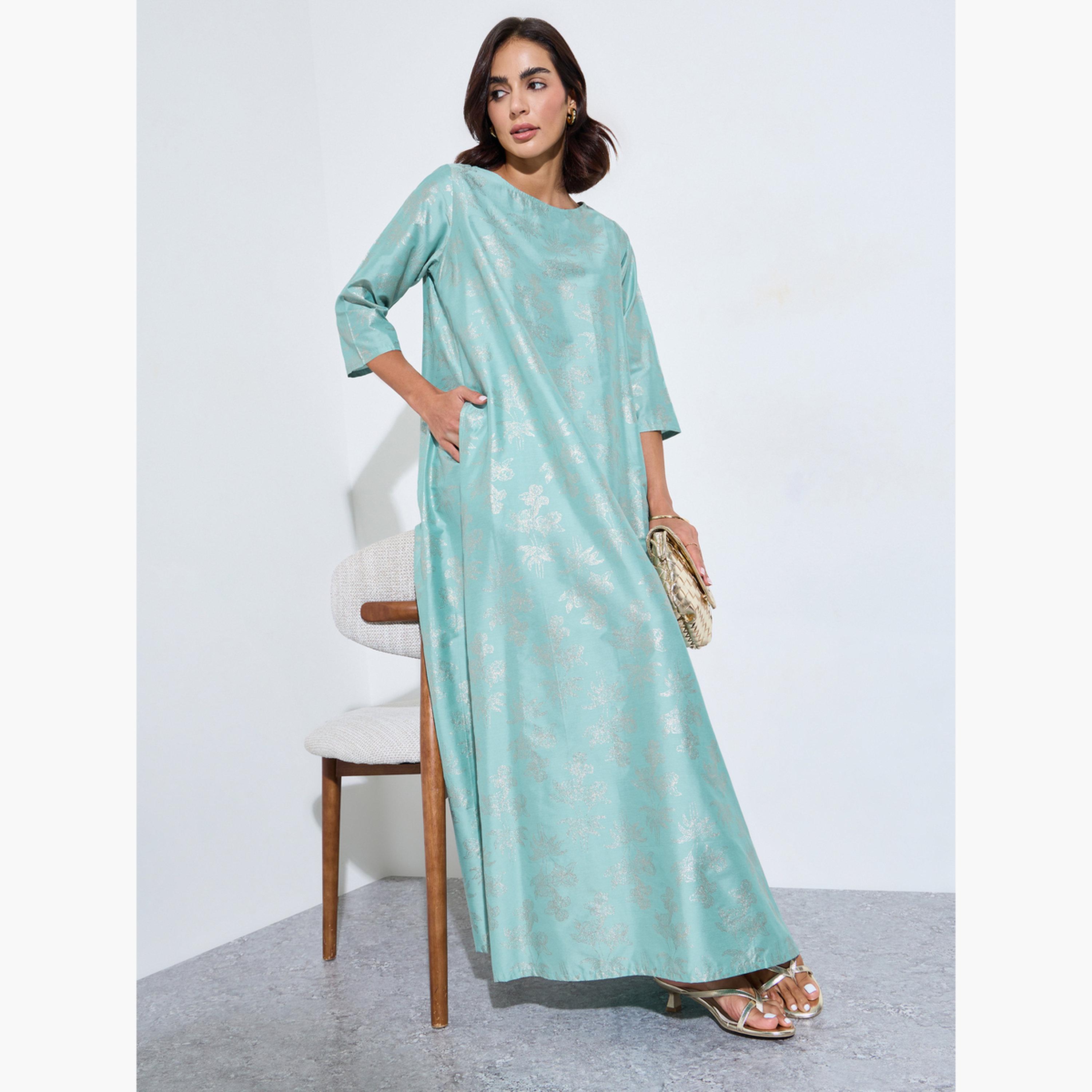 Amirah X Styli Green Maxi Jalabiya with Metallic Floral Print-women-arabicclothing-dresses-image-2