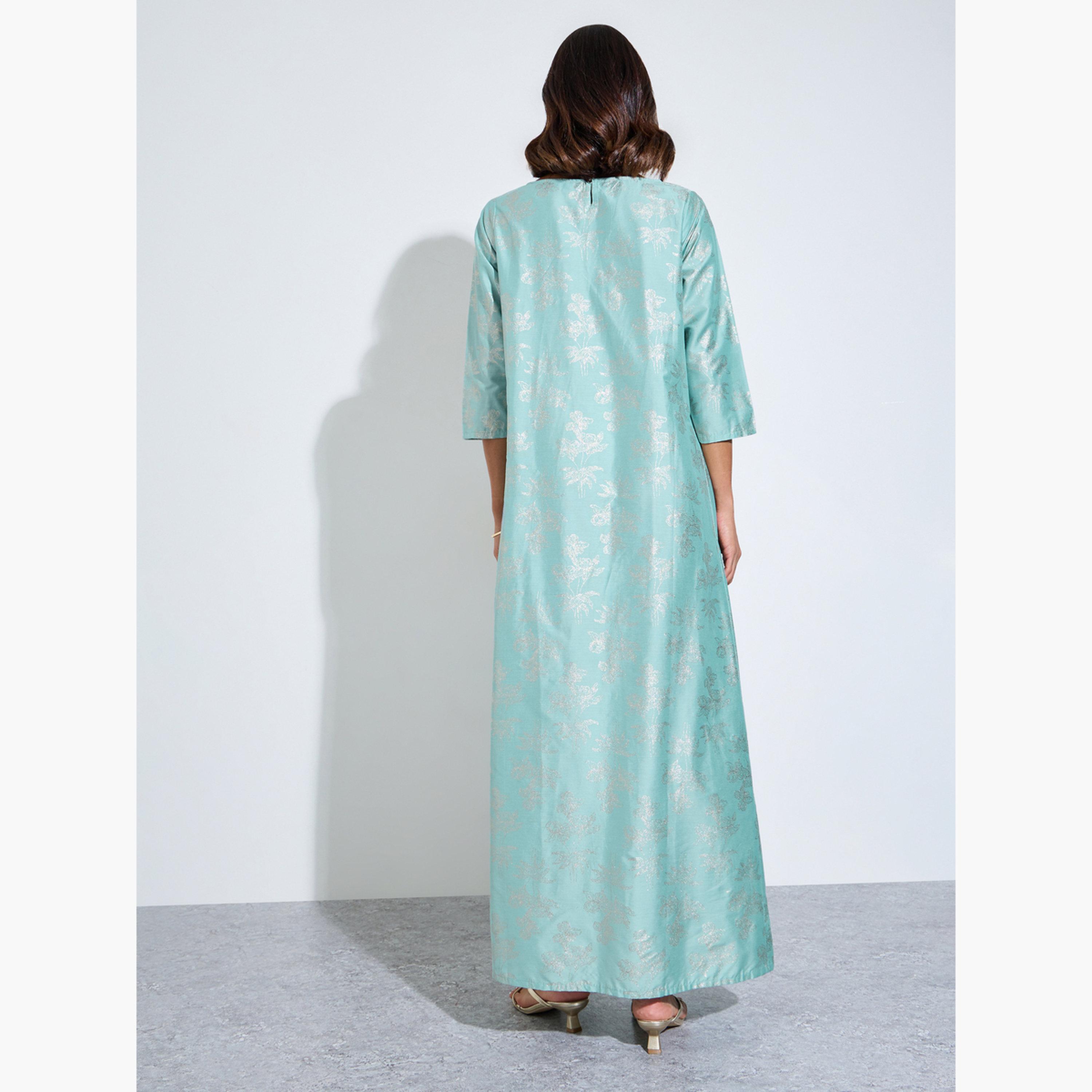 Amirah X Styli Green Maxi Jalabiya with Metallic Floral Print-women-arabicclothing-dresses-image-4