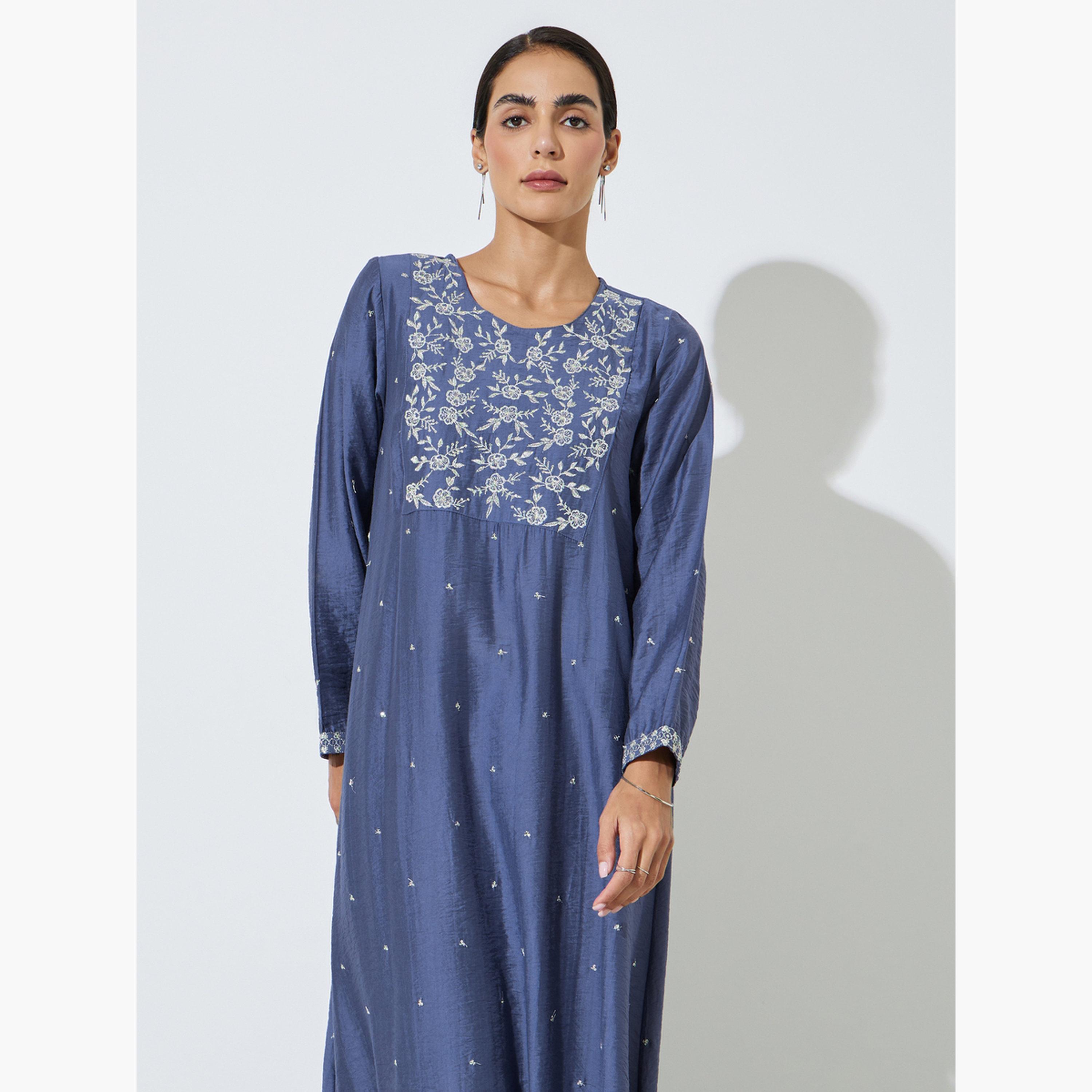 Amirah X Styli Blue Embroidered A-Line Jalabiya-women-arabicclothing-jalabiyas-image-2