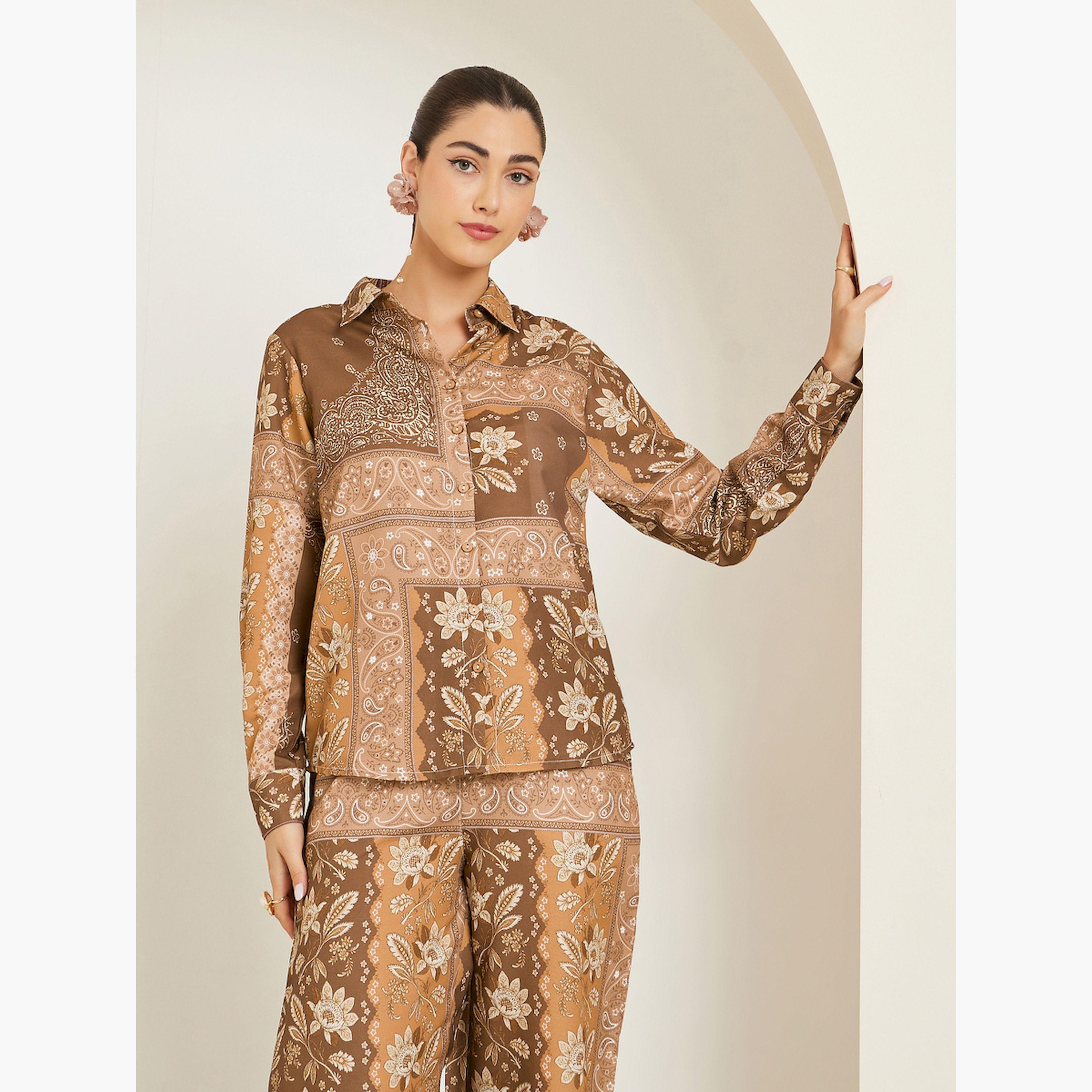 طقم متناسق قميص مطبوع وبنطال بأرجل واسعة-women-clothing-coordsets-image-2