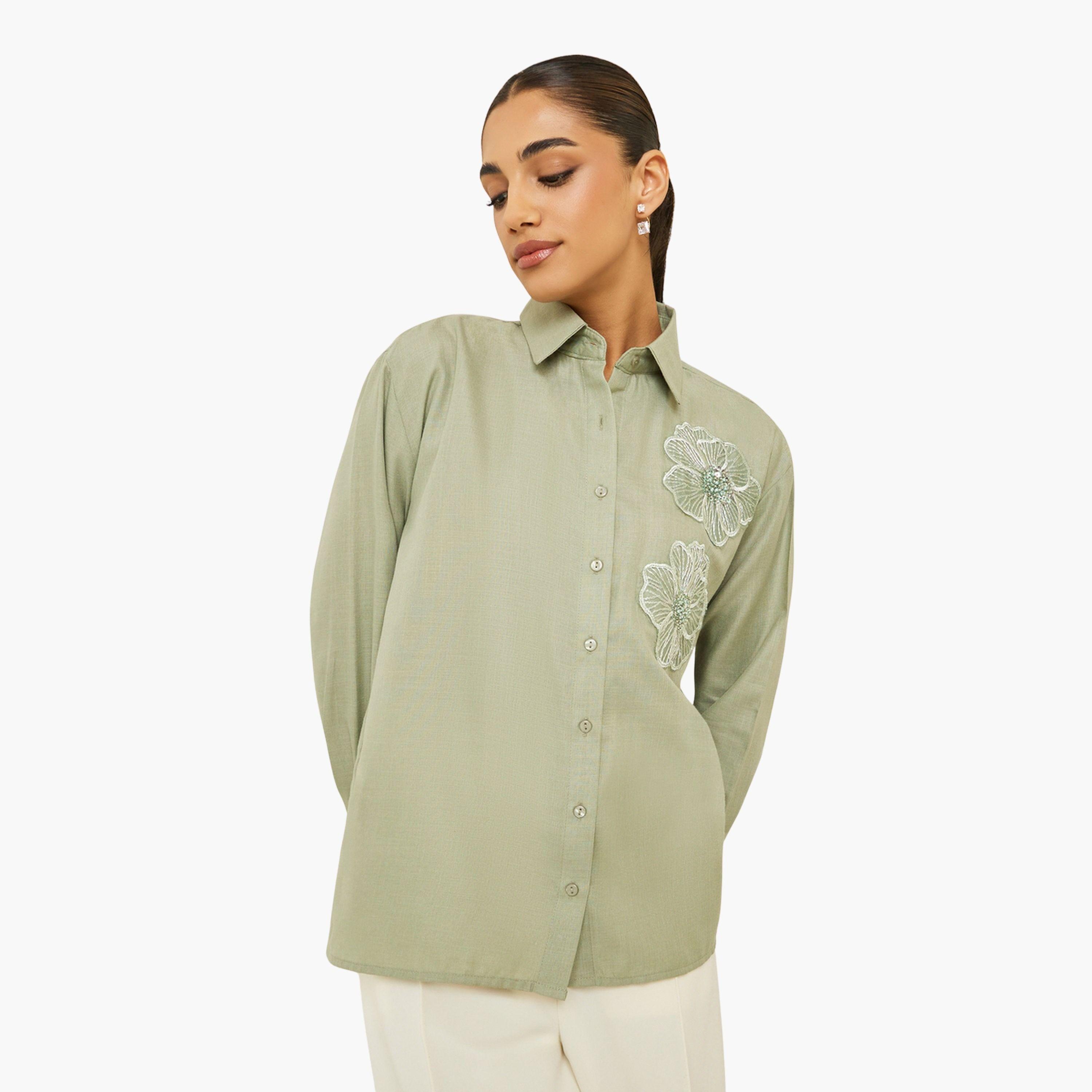 بلوزة بأكمام طويلة ومطرز بزهور-women-clothing-shirtsandblouses-shirts-image-1