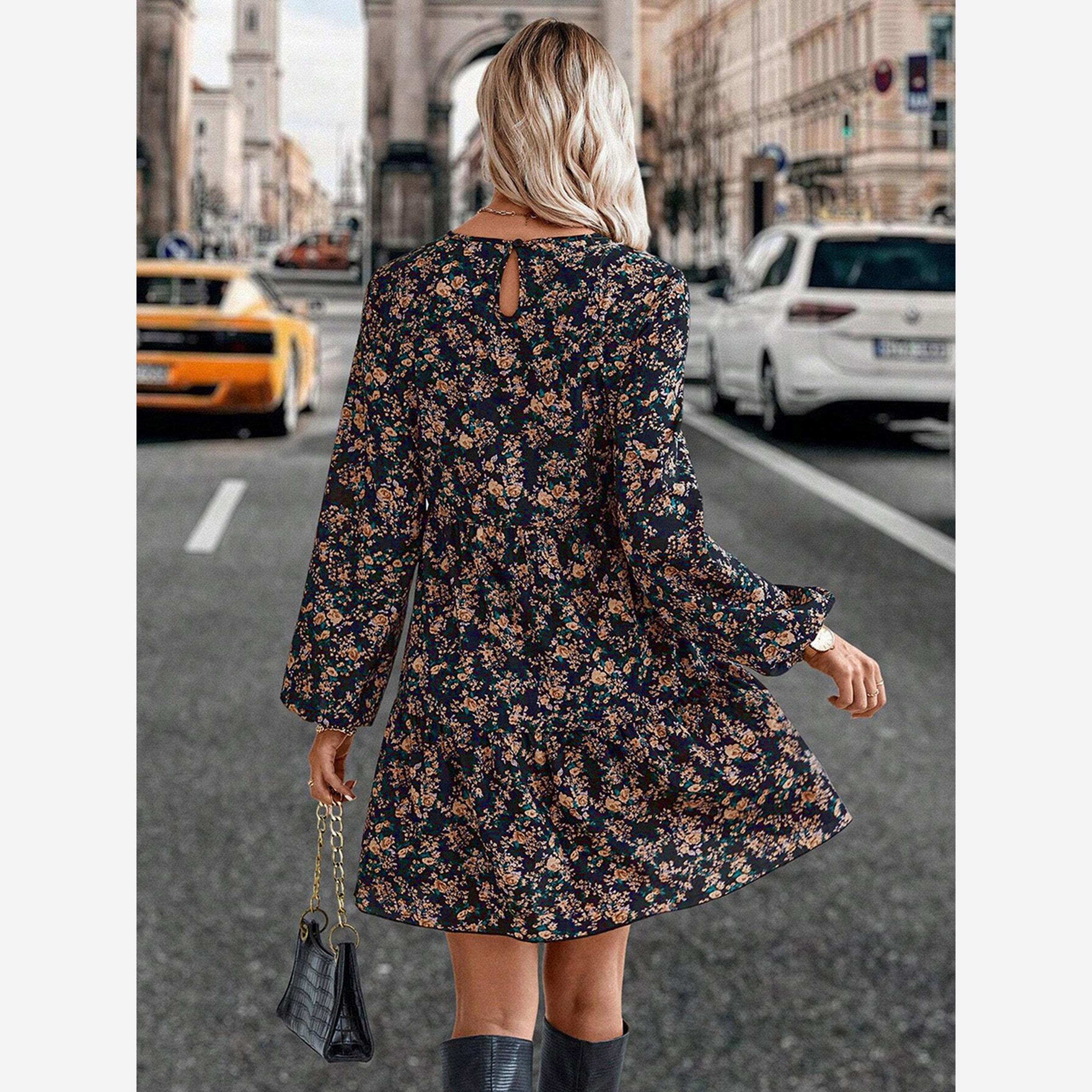 تيك تو - فستان قصير نسائي طبعة بالكامل ياقة دائرية وأكمام طويلة-women-clothing-dresses-image-3