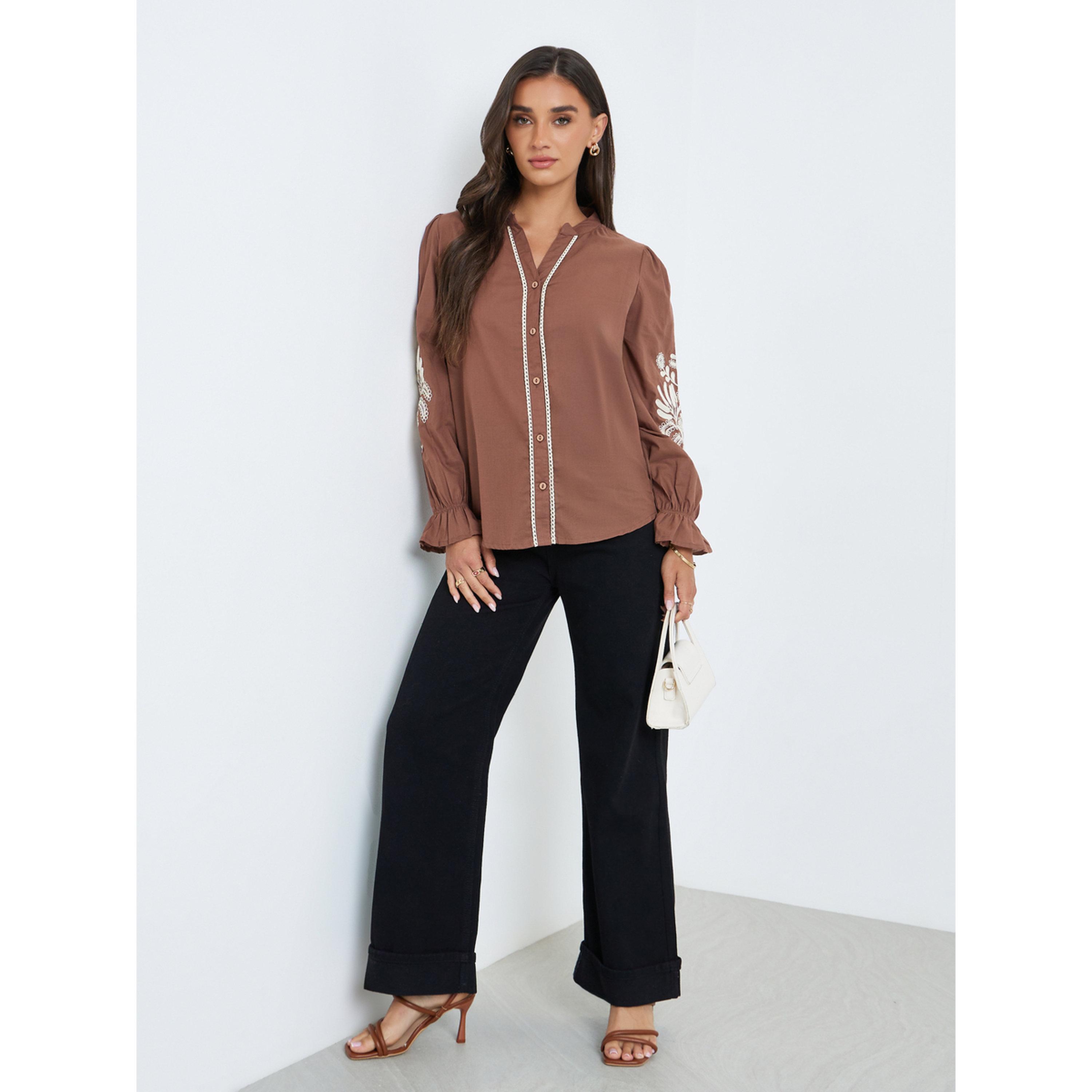 بلوزة بتفاصيل مُطرّزة وأكمام طويلة-women-clothing-shirtsandblouses-blouses-image-2