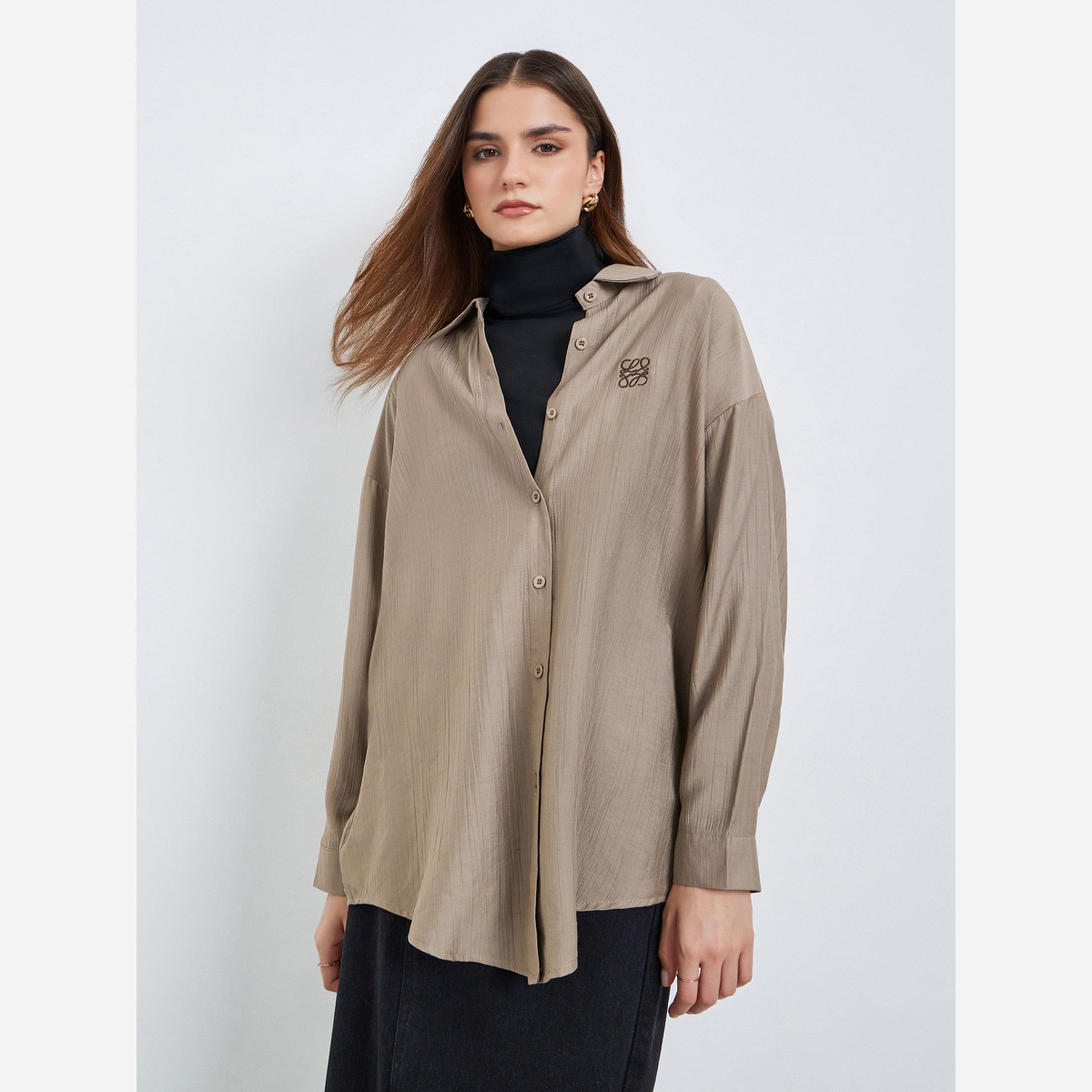 ستايلي - قميص نسائي مطرز لون بيج مقاس واسع-women-clothing-shirtsandblouses-shirts-image-1