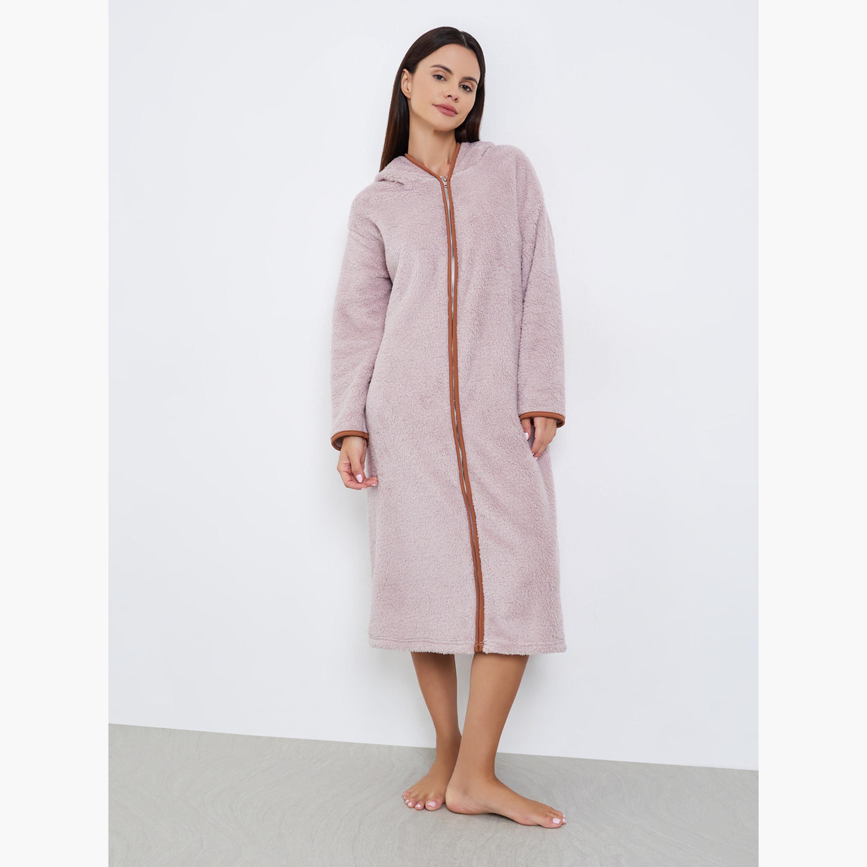 ستايلي - روب نوم صوف بقبعه-women-clothing-nightwear-nighties-image-1