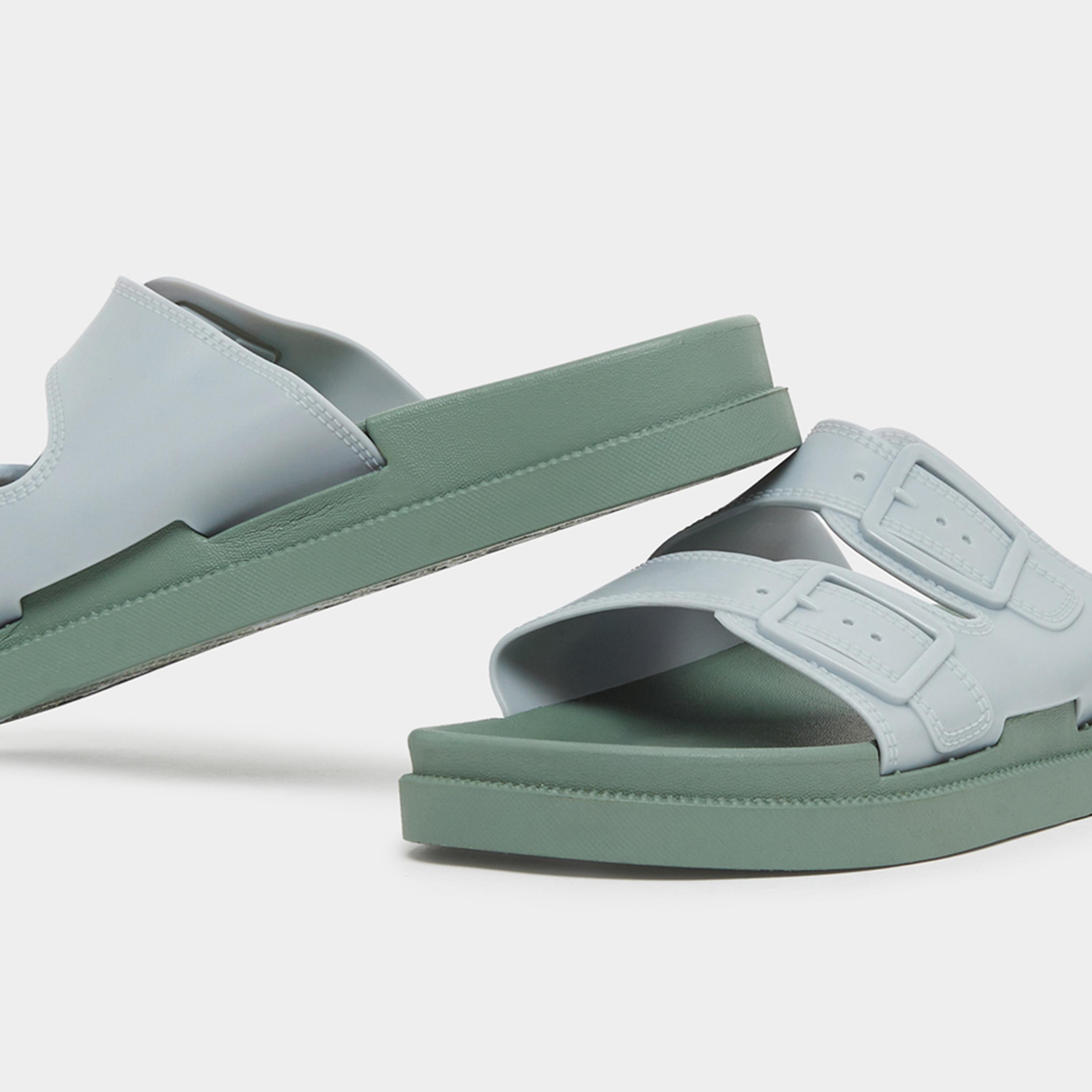 ستايلي - شبشب نسائي أزرق بتفاصيل مشبك-women-shoes-flats-slides-image-4