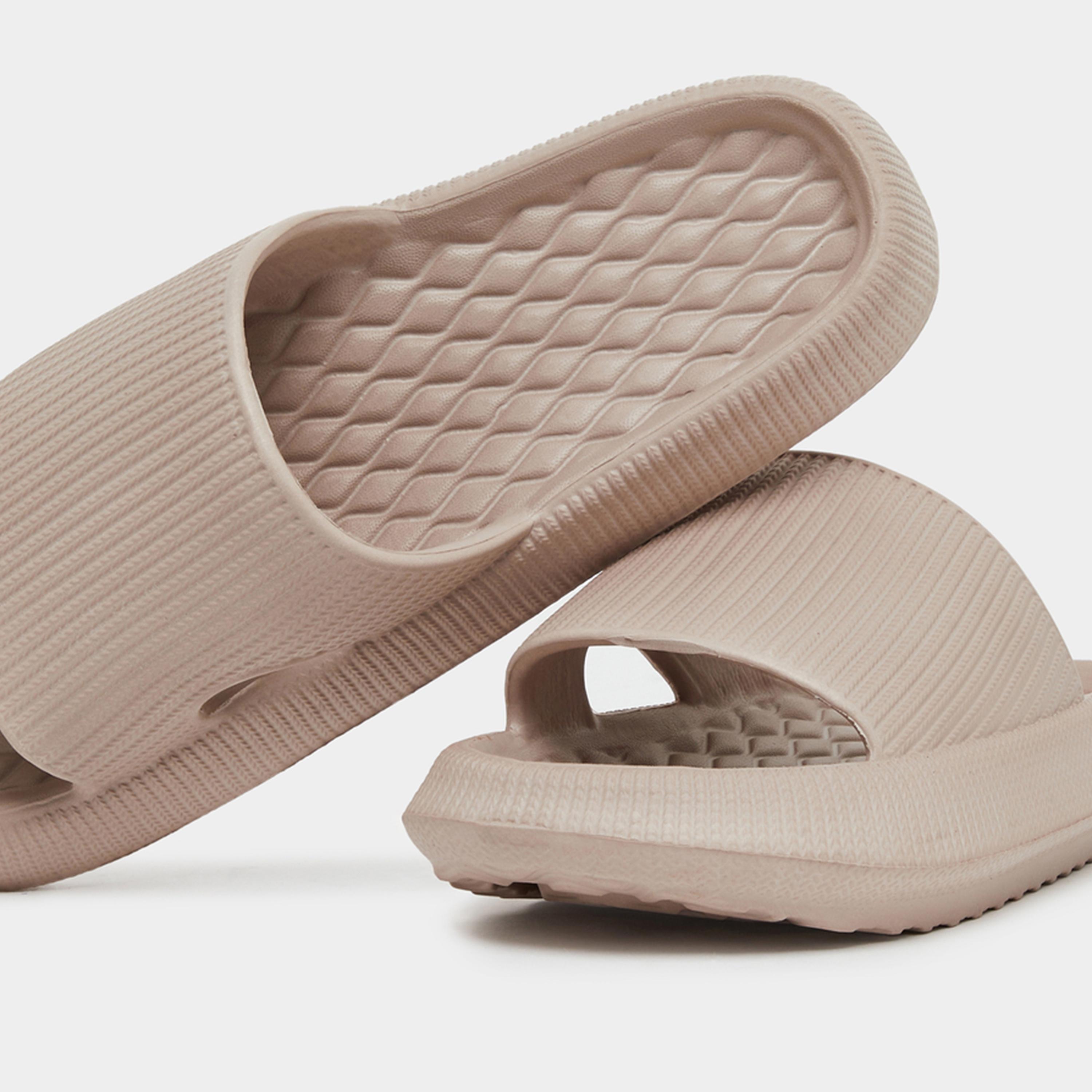 ستايلي - شبشب نسائي مفتوح من الأمام تصميم منقوش-women-shoes-flats-slides-image-4