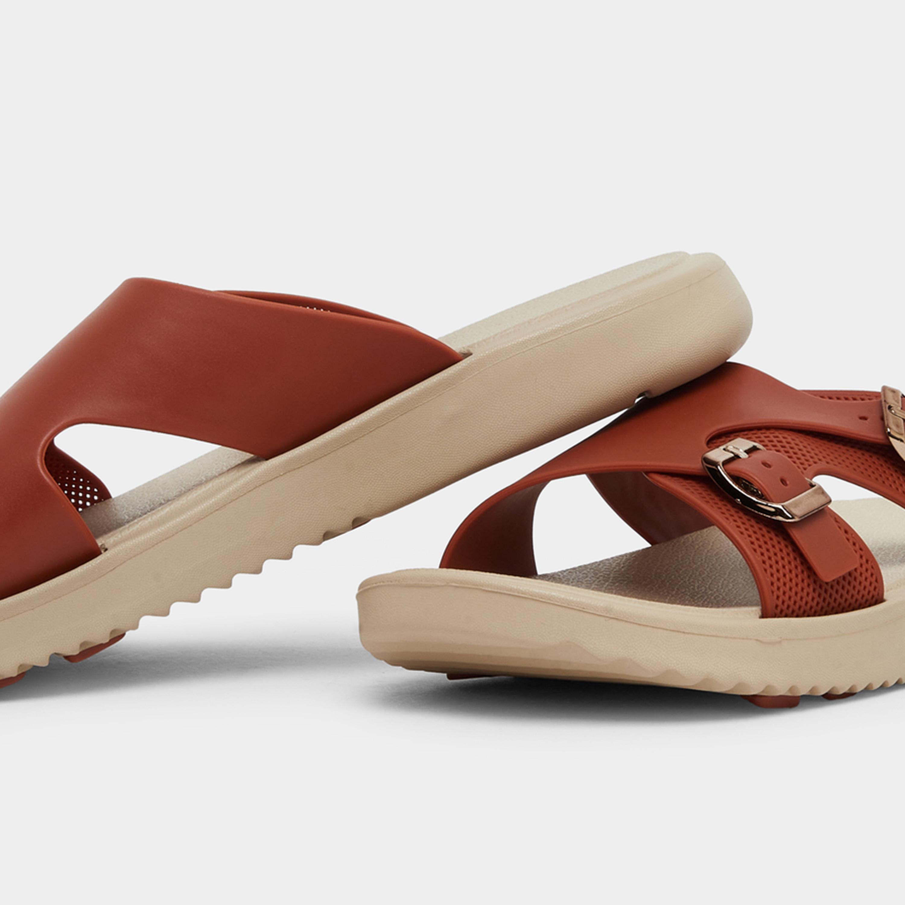 ستايلي - صندل مشبك بحزام قابل للتعديل-men-shoes-sandals-image-4