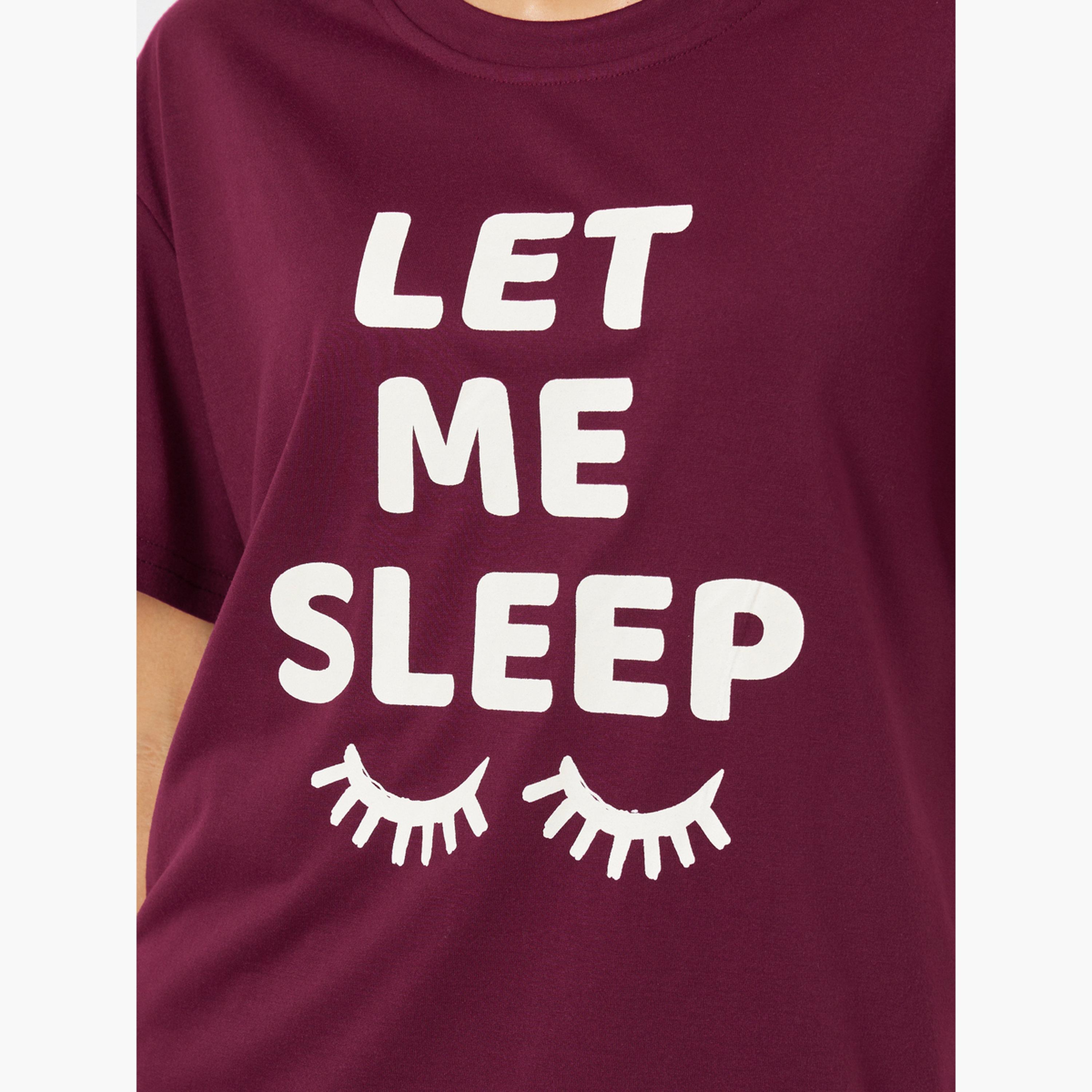 ستايلي - بيجاما ببطبعة ليت مي سليب وقميص غرافيكي-women-clothing-nightwear-pyjamas-longsets-image-6