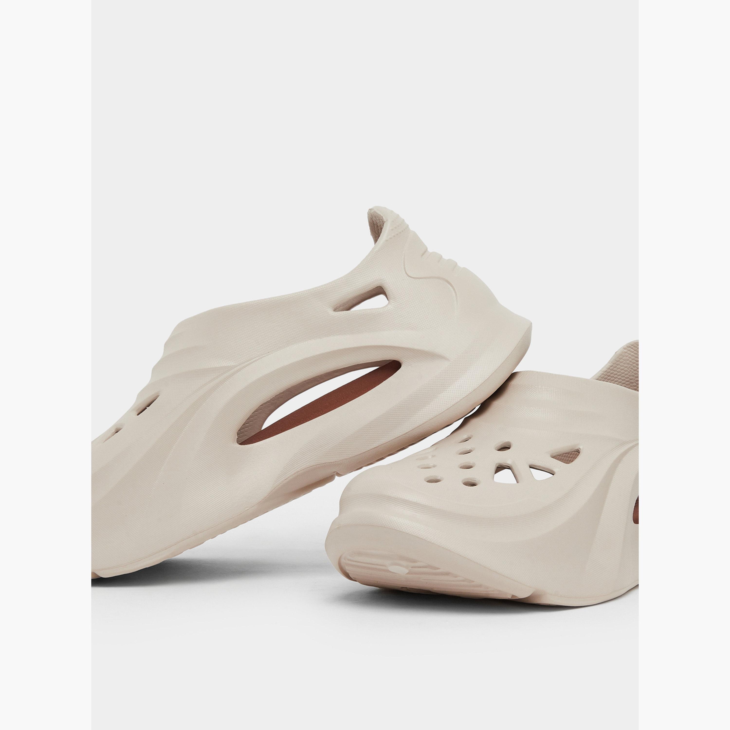 Styli Plain Slip-On Cut Out Clogs-men-shoes-sandals-image-4