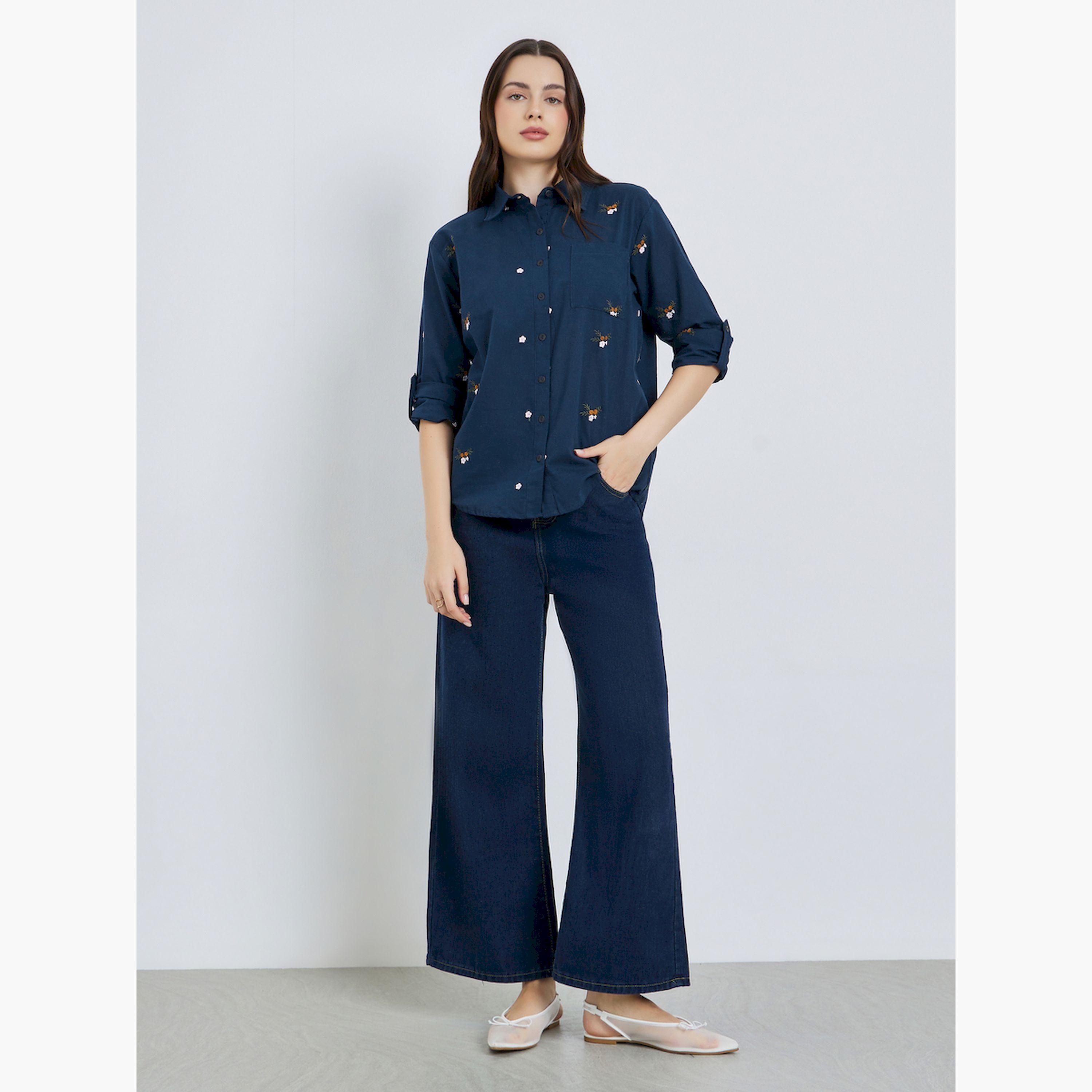 بلوزة بتفاصيل مُطرّزة بالزهور-women-clothing-shirtsandblouses-shirts-image-2