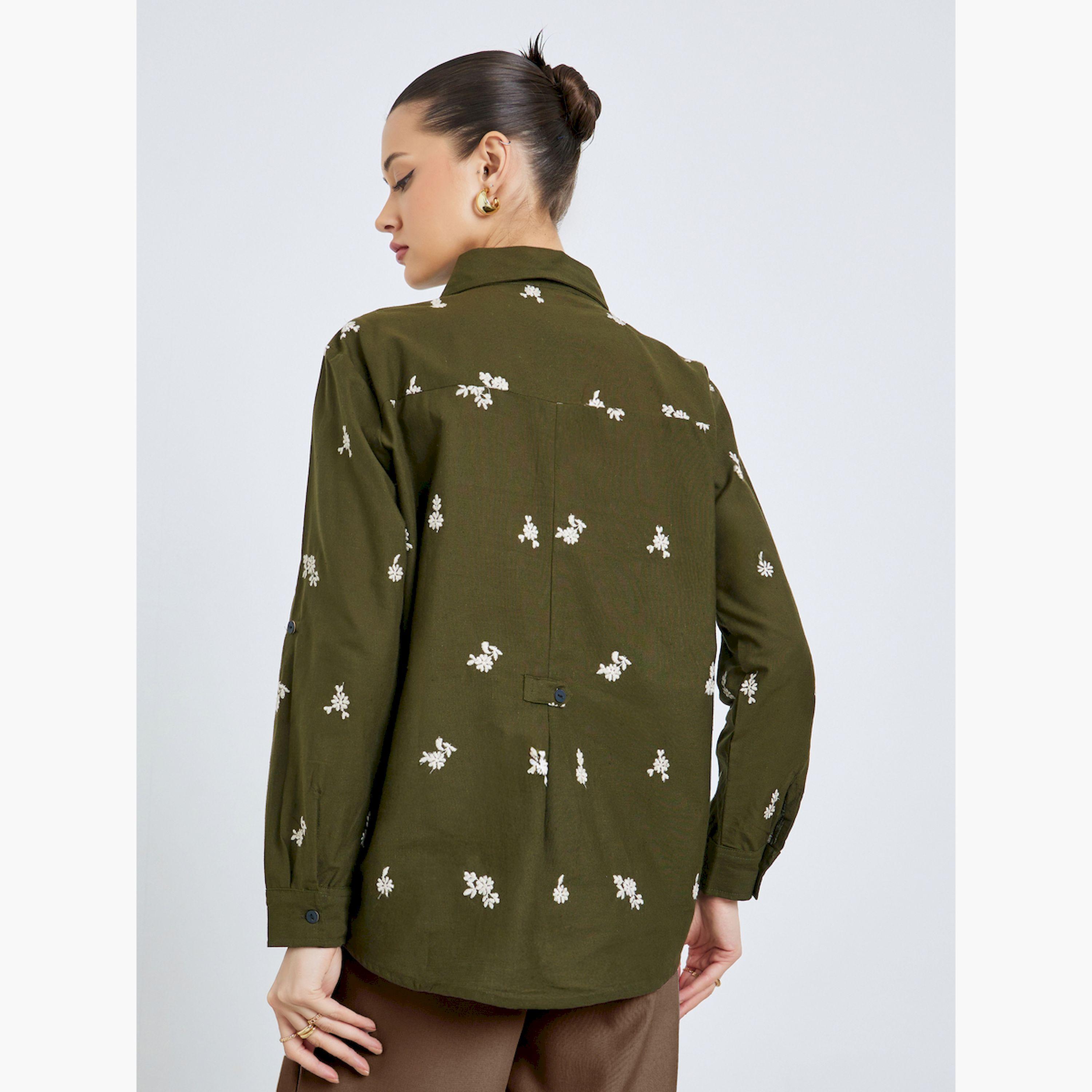 بلوزة بأكمام طويلة وتفاصيل مُطرّزة-women-clothing-shirtsandblouses-shirts-image-4