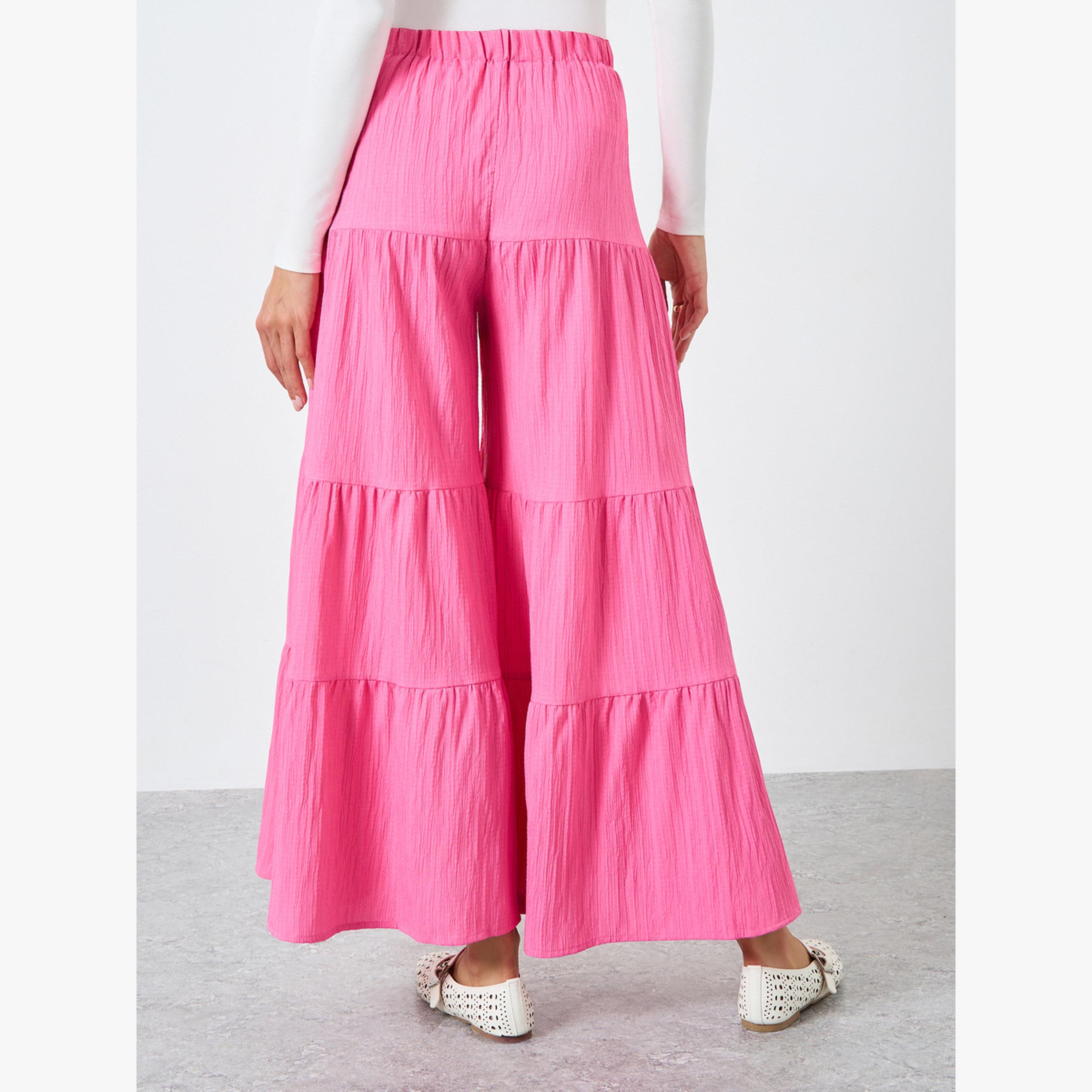 بنطال بلازو وردي بطبقات ونقشة بارزة-women-clothing-bottoms-trousers-image-3