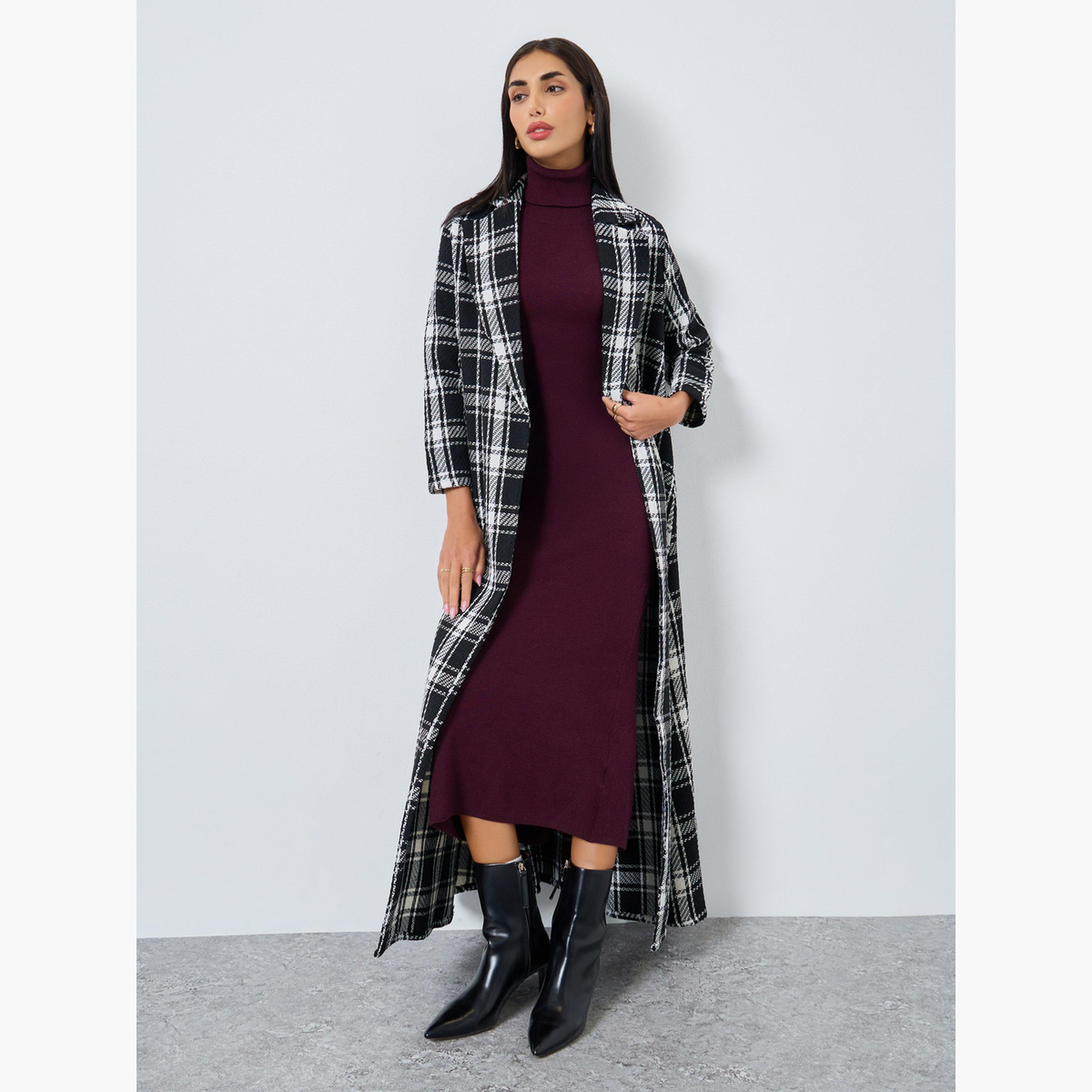 Styli Black Checkered Blazer Neck Abaya-women-arabicclothing-abayas-image-1