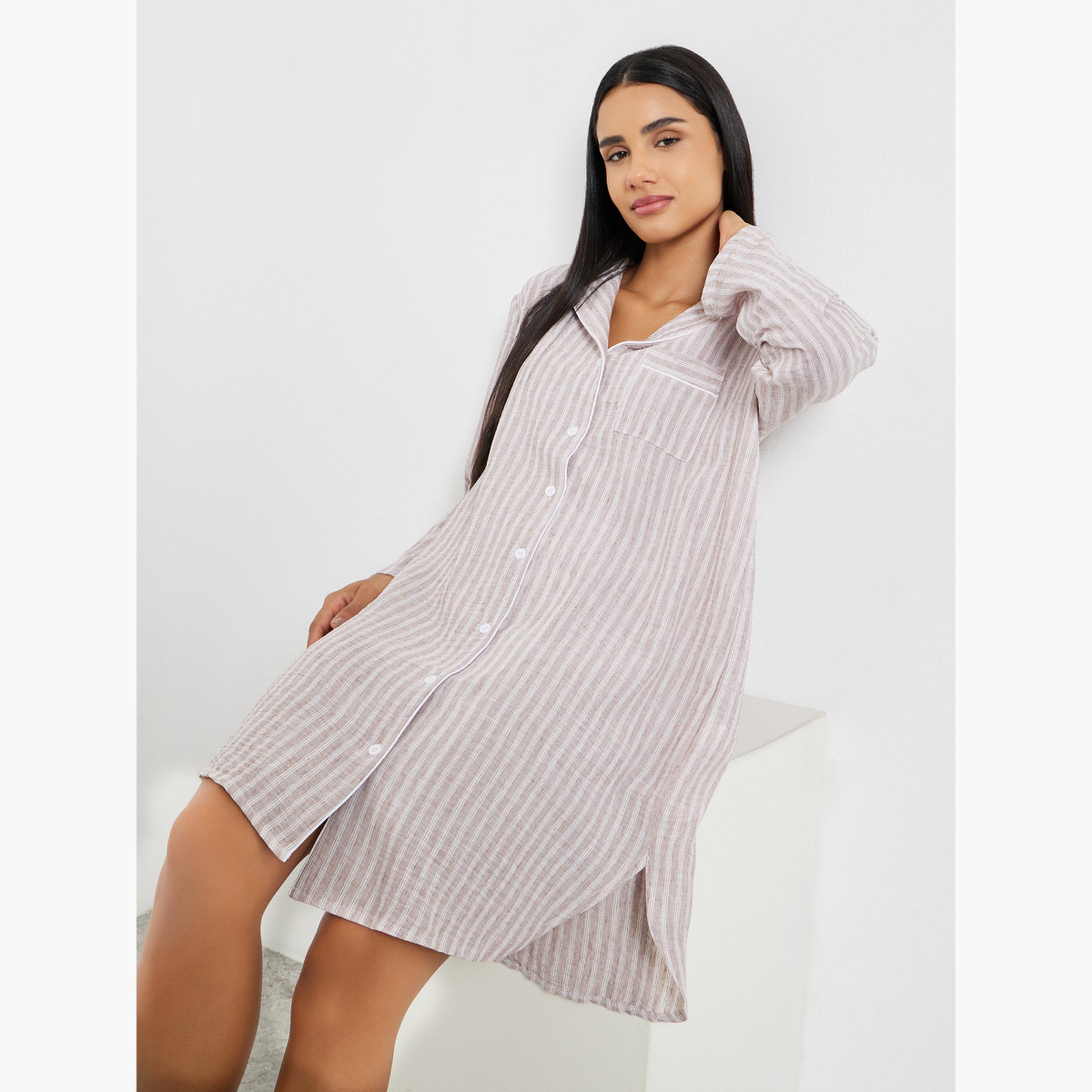 قميص نوم بمظهر الكتان مخطط وبأزرار-women-clothing-nightwear-nighties-image-2