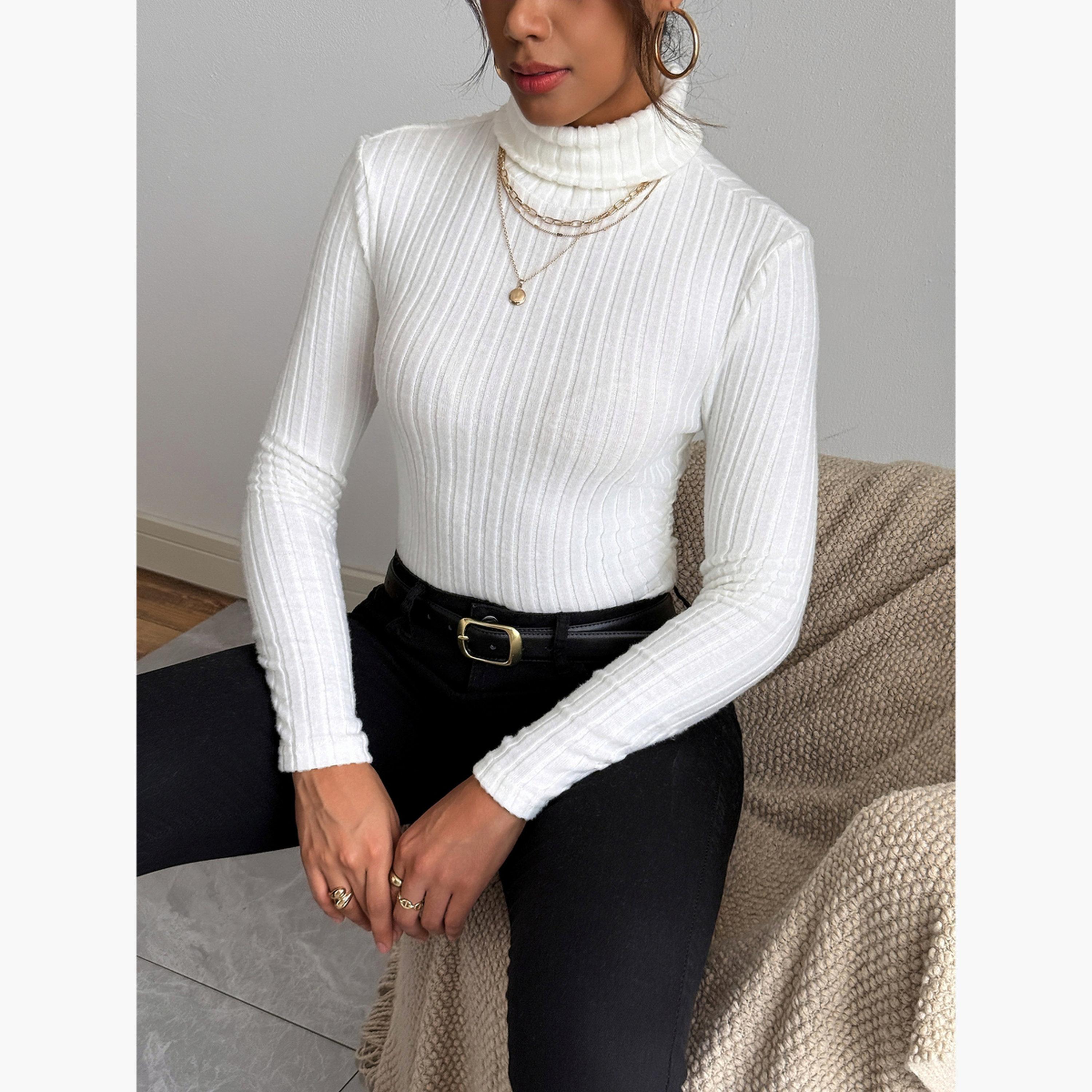 تيك تو - بلوزة نسائية بيضاء مضلعة بياقة مدورة-women-clothing-shirtsandblouses-blouses-image-6