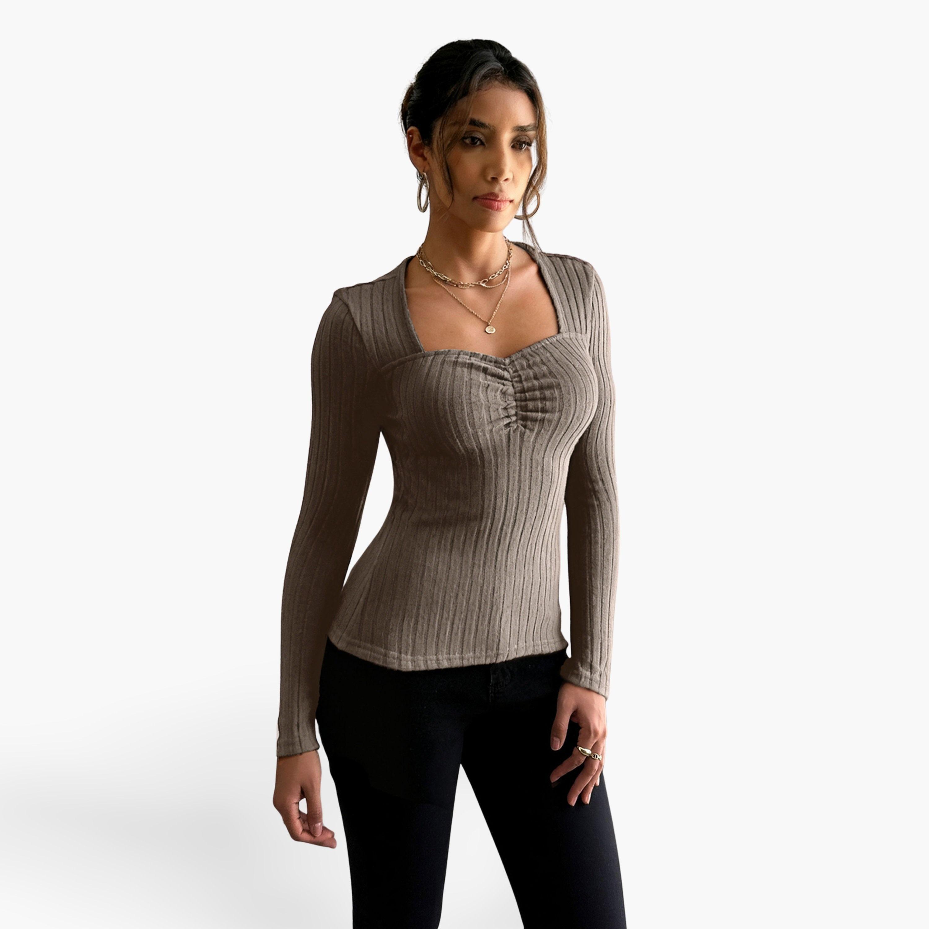 تيك تو - بلوزة نسائية مضلعة بأكمام طويلة بلون بني-women-clothing-shirtsandblouses-blouses-image-1