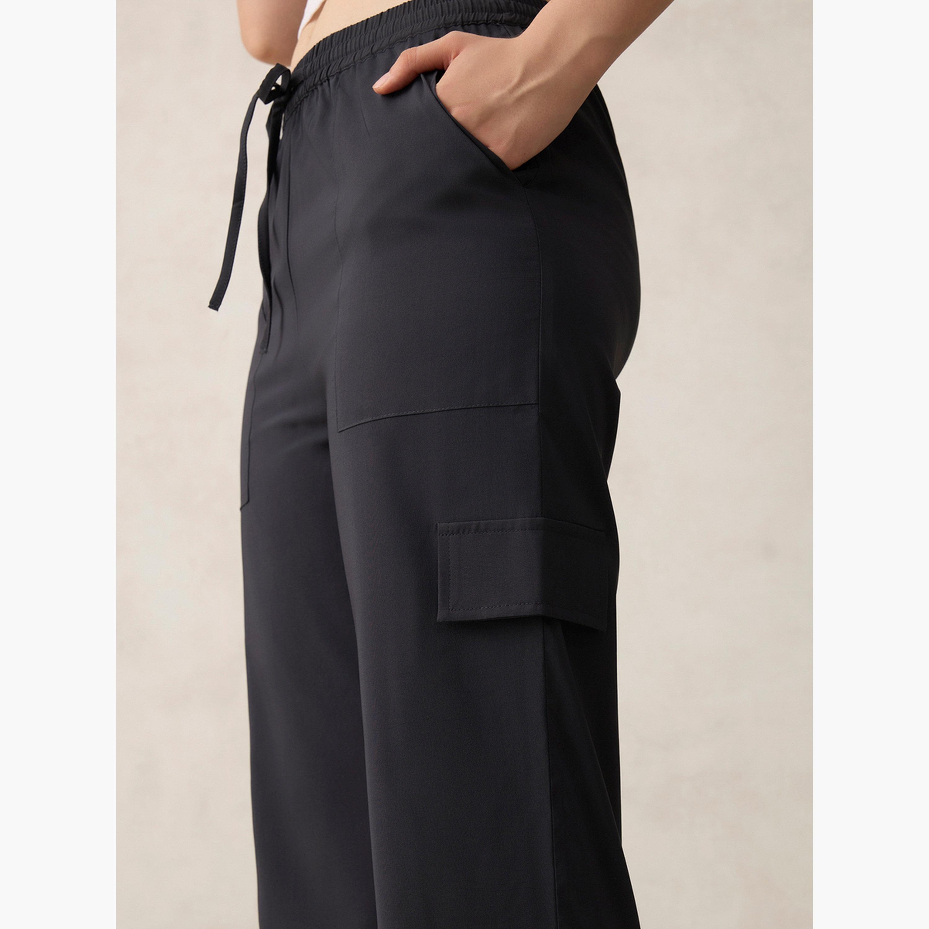 أوتزيدر × ستايلي - بنطال كارغو رمادي منمق-women-clothing-bottoms-trousers-image-2