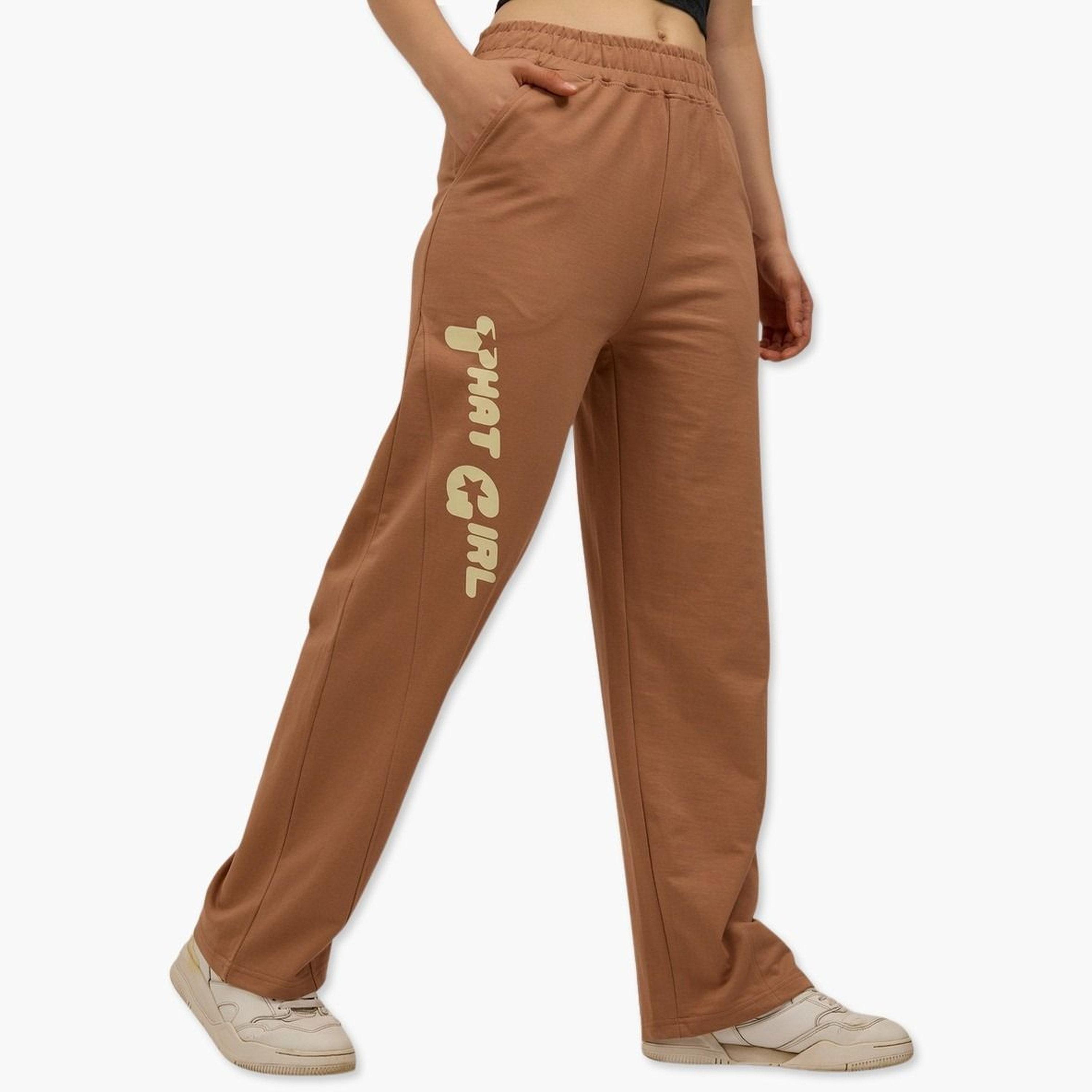 أوتزيدر × ستايلي - بنطال رياضي بني مطبوع مقطوع من الجانب ومحاك-women-clothing-bottoms-joggers-image-1