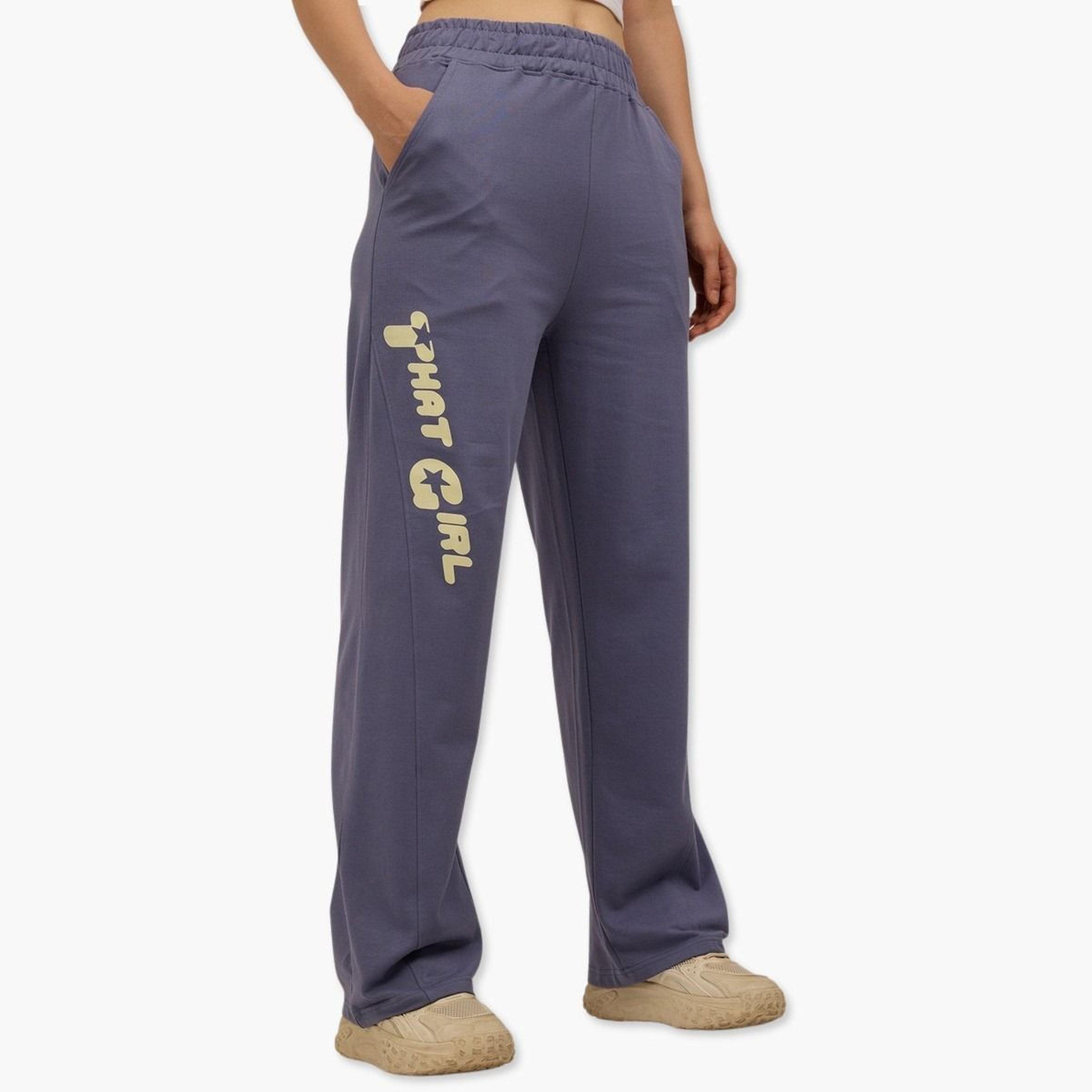 أوتزيدر × ستايلي - بنطال رياضي أزرق مطبوع ومقص وخياطة جانبية-women-clothing-bottoms-joggers-image-1