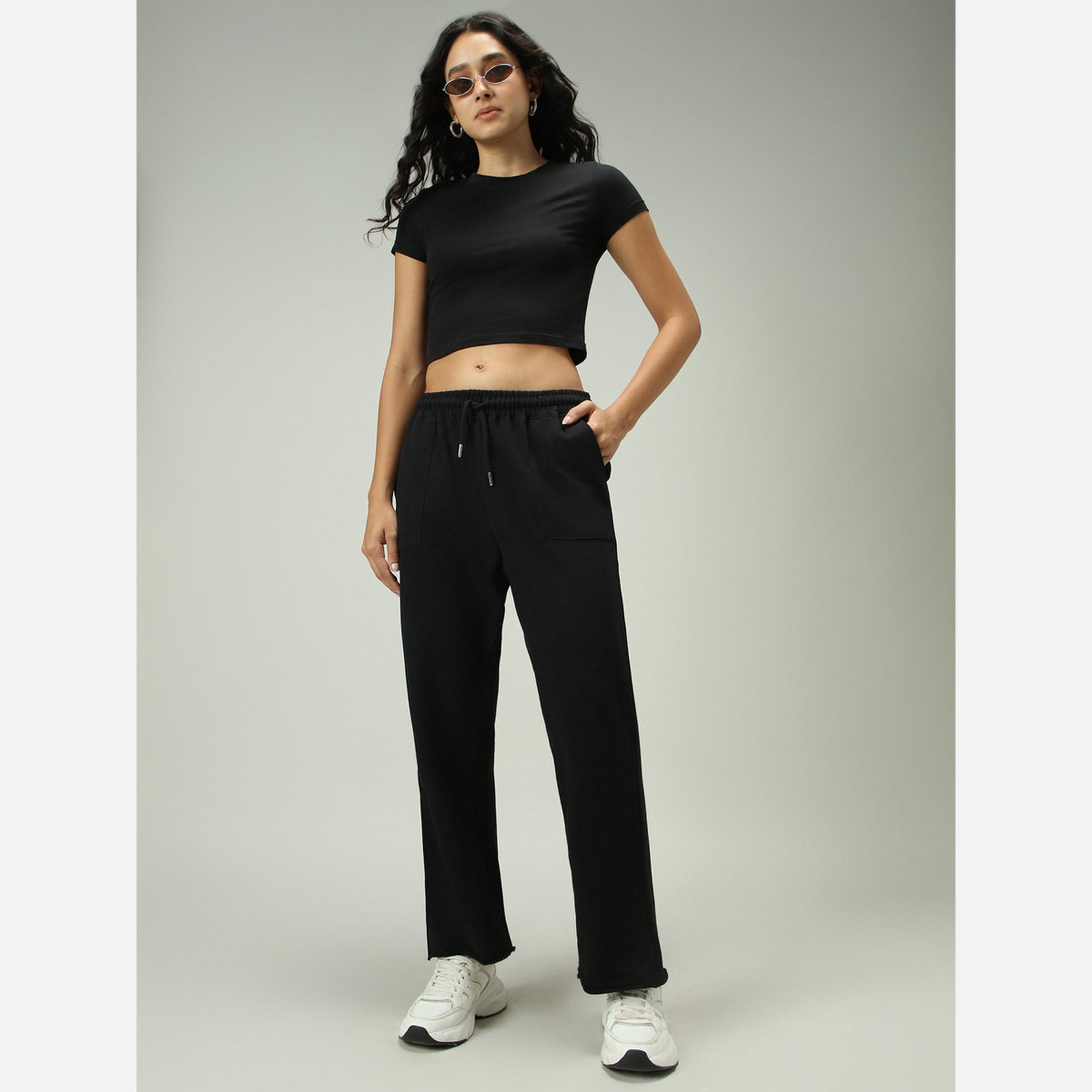 أوتزيدر × ستايلي - بنطال رياضي لون أسود واسع الساقين بجيوب رقعة-women-clothing-bottoms-joggers-image-4