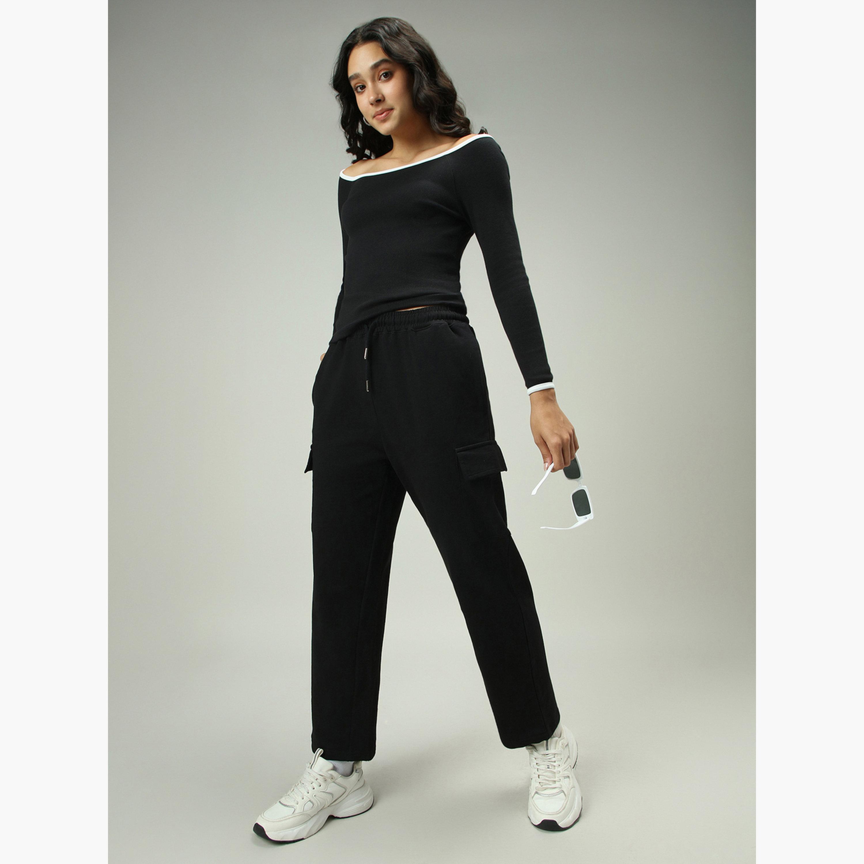 Outzidr X Styli Black Cargo Pocket Wide Leg Joggers-women-clothing-bottoms-joggers-image-2